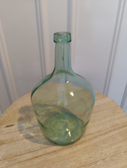 Ancienne bouteille en verre soufflé vert – 928g