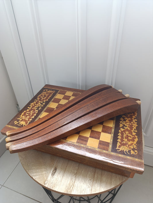 Table échiquier musicale marquetée + pièces bois – 42 cm