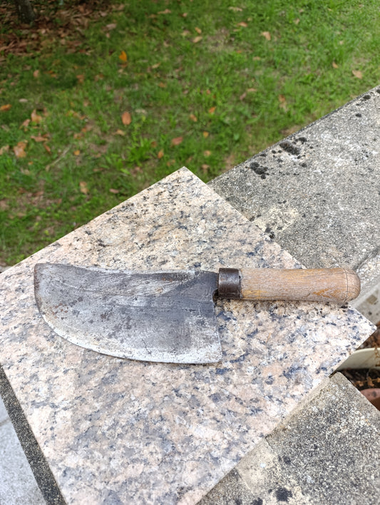Hachoir ancien REUSY 34 cm – manche bois