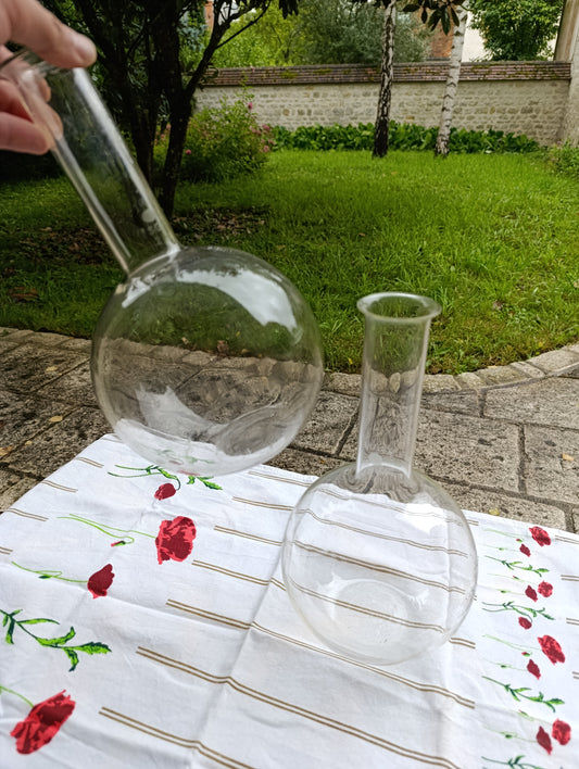 Lot de 2 flacons ronds PYREX 2 L – verre borosilicate, H 30 cm