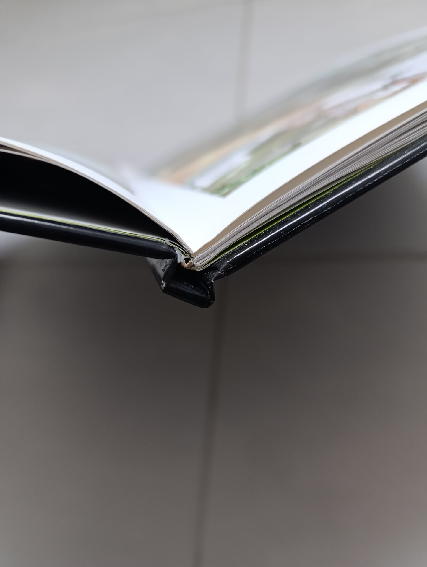 Jodorowsky, Janjetov & Beltran – Les Technopères T1 : La Pré-école techno (2000) | Bel état