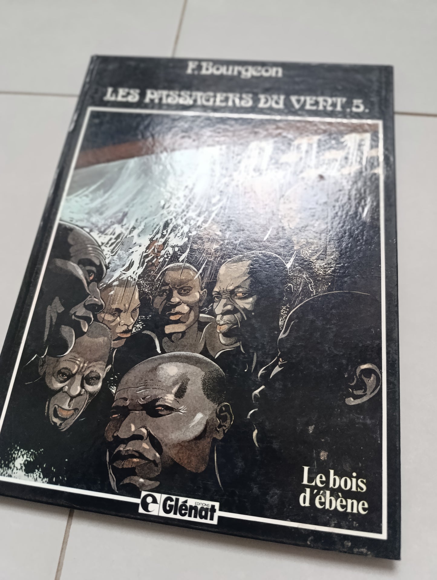 Bourgeon – Les Passagers du Vent T5 : Le bois d’ébène (1984)