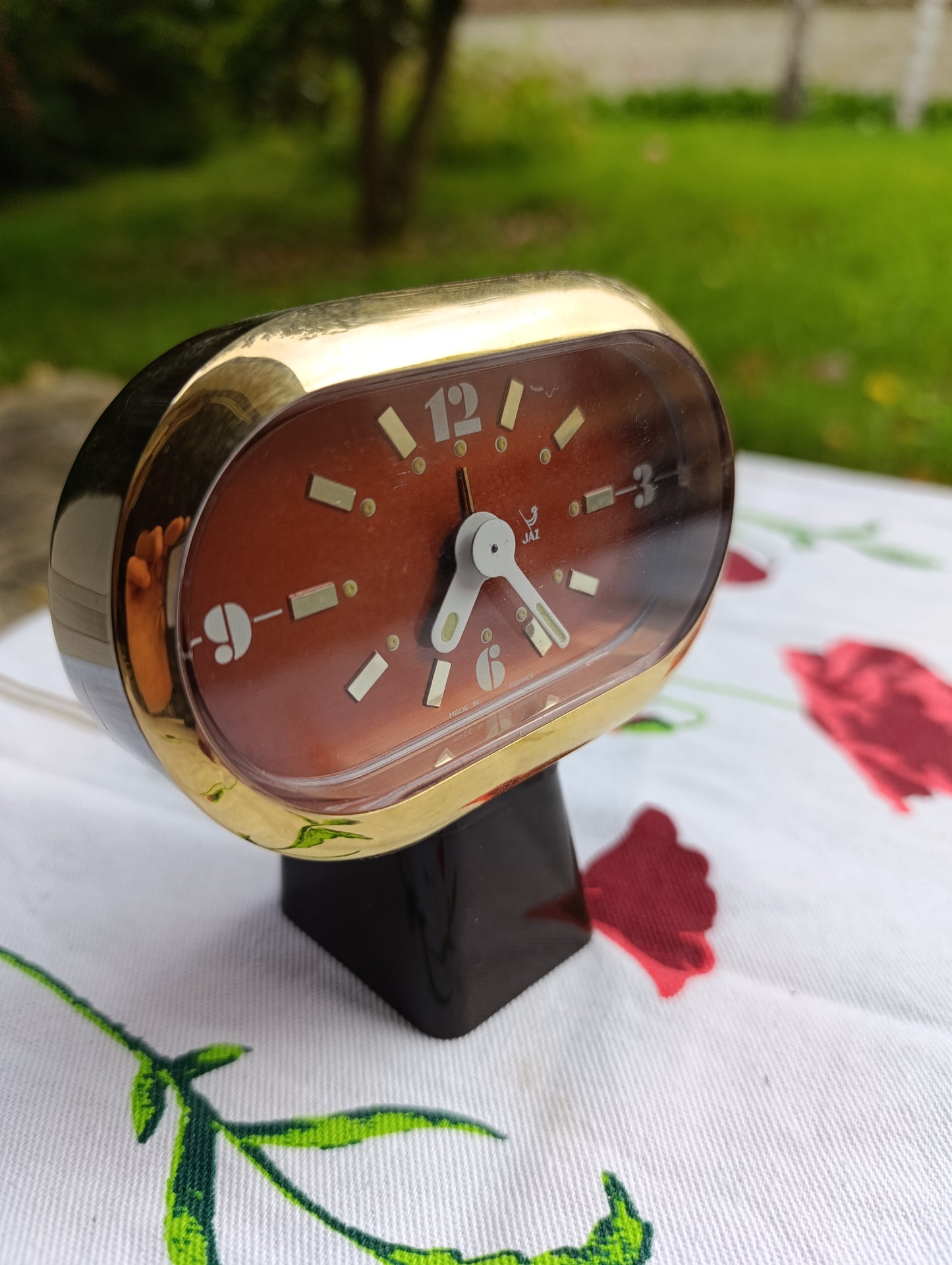 Réveil vintage JAZ, fabrication française.