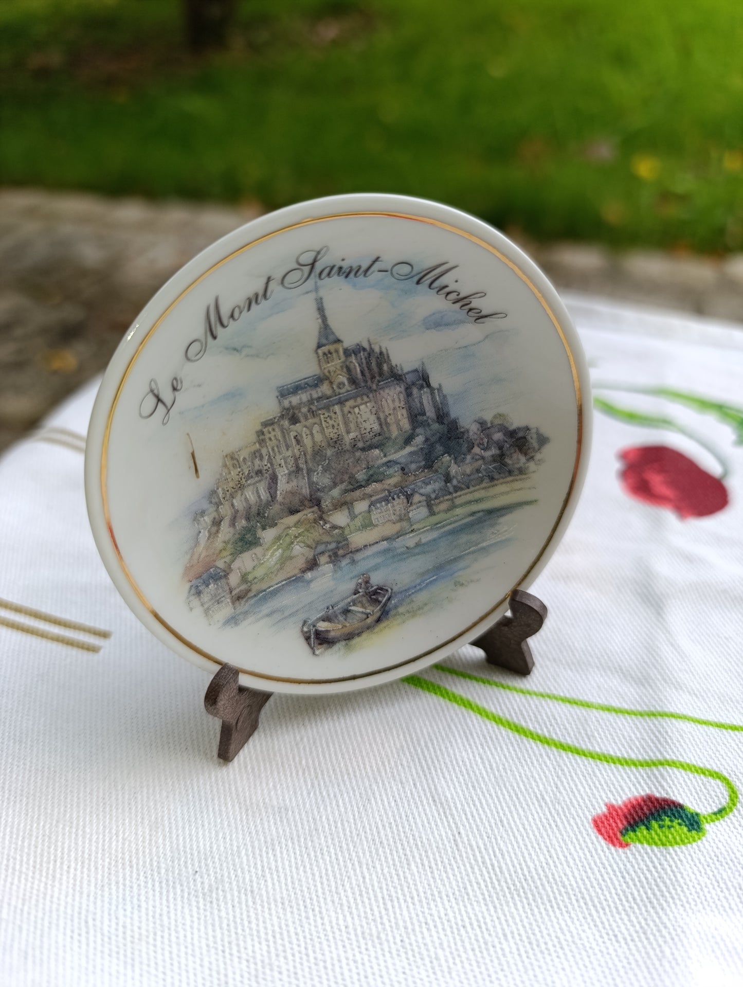Assiette souvenir Le Mont Saint-Michel – NEM Tours