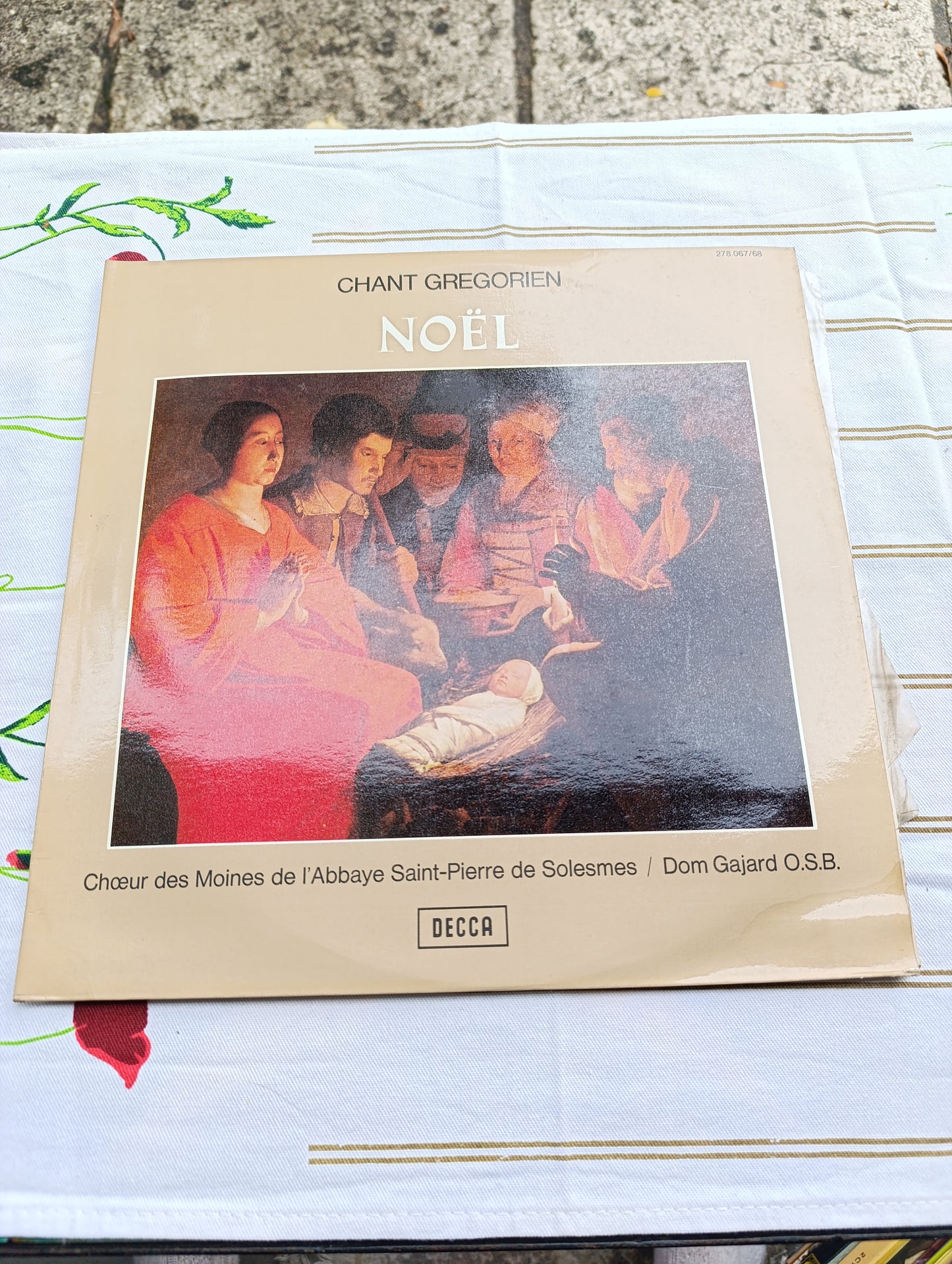 Chant Grégorien – Noël – Chœur des Moines de l’Abbaye Saint-Pierre de Solesmes – Decca