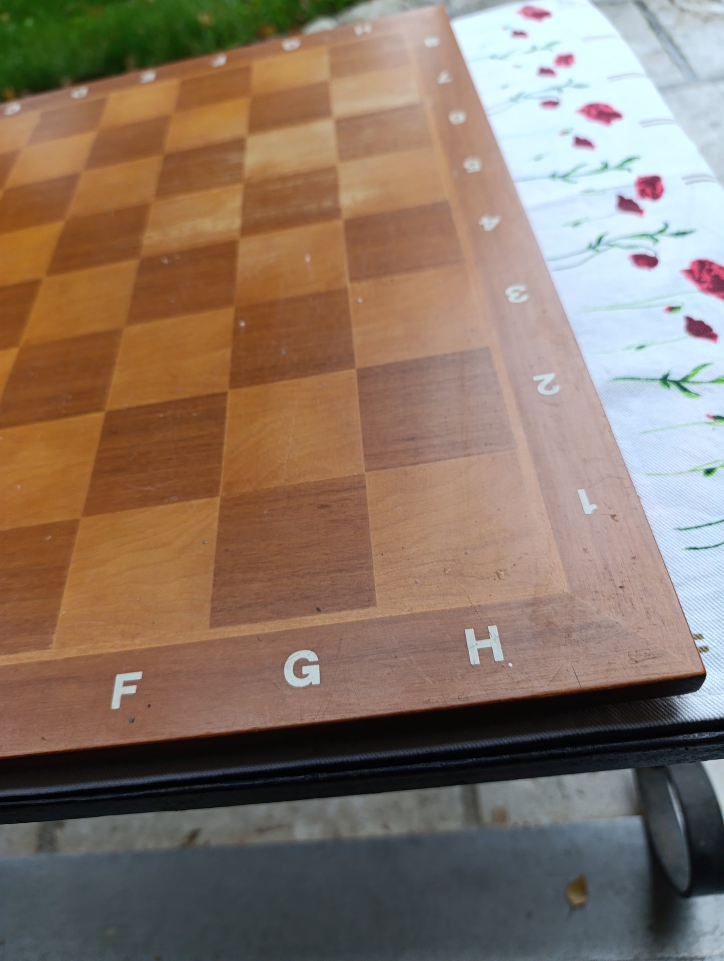 Grand échiquier en bois 45 cm – vintage