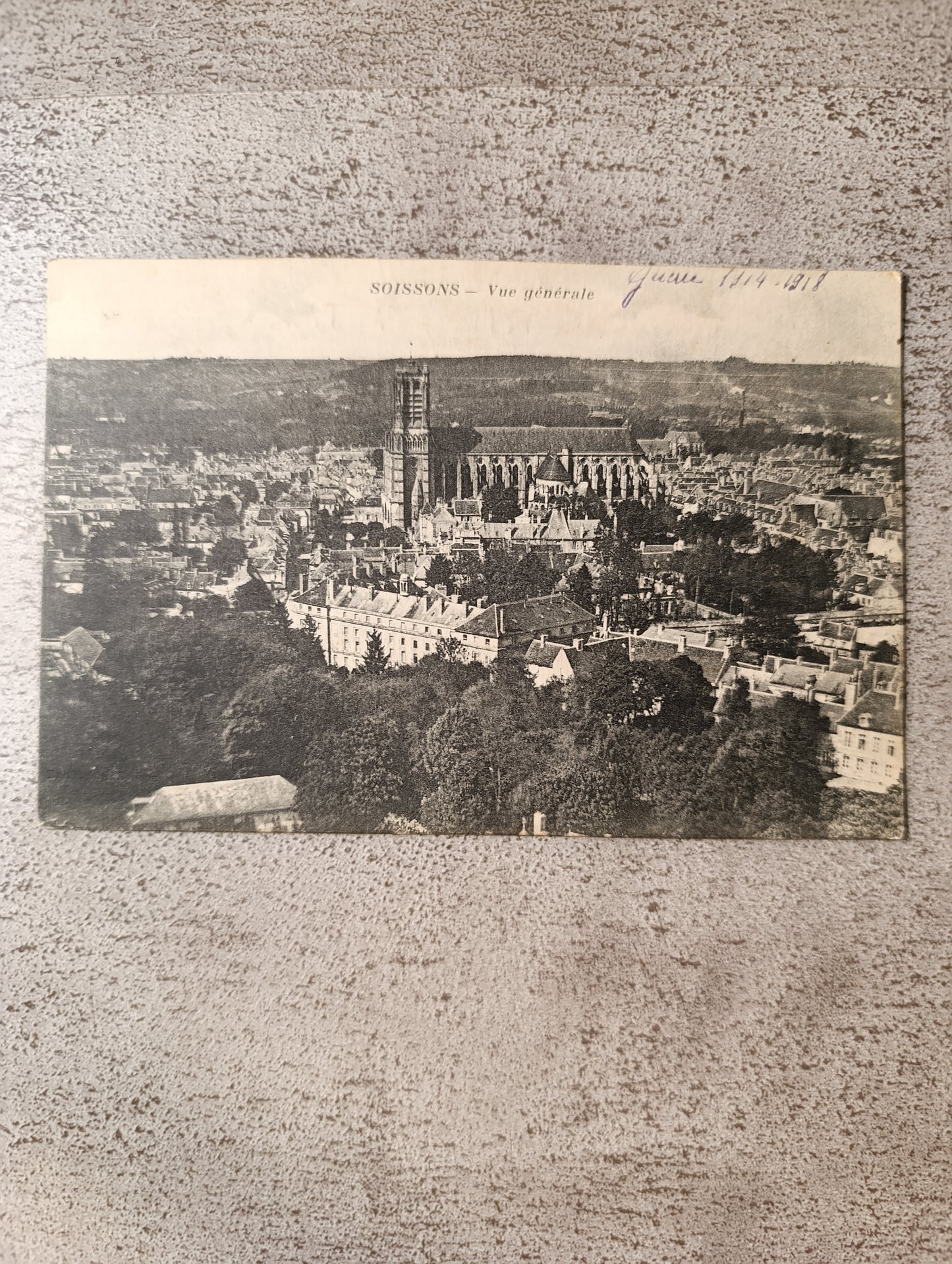 Soissons – Vue générale – carte postale ancienne