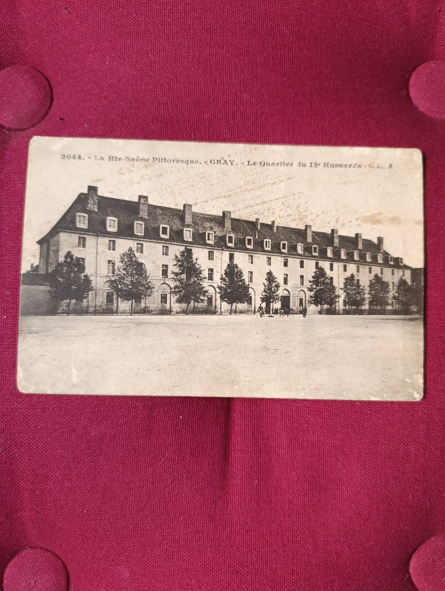 Gray (Haute-Saône) – Le Quartier du 12e Hussards