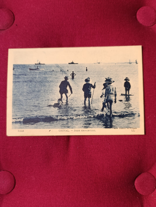 Onival (Somme) – Jeux enfantins