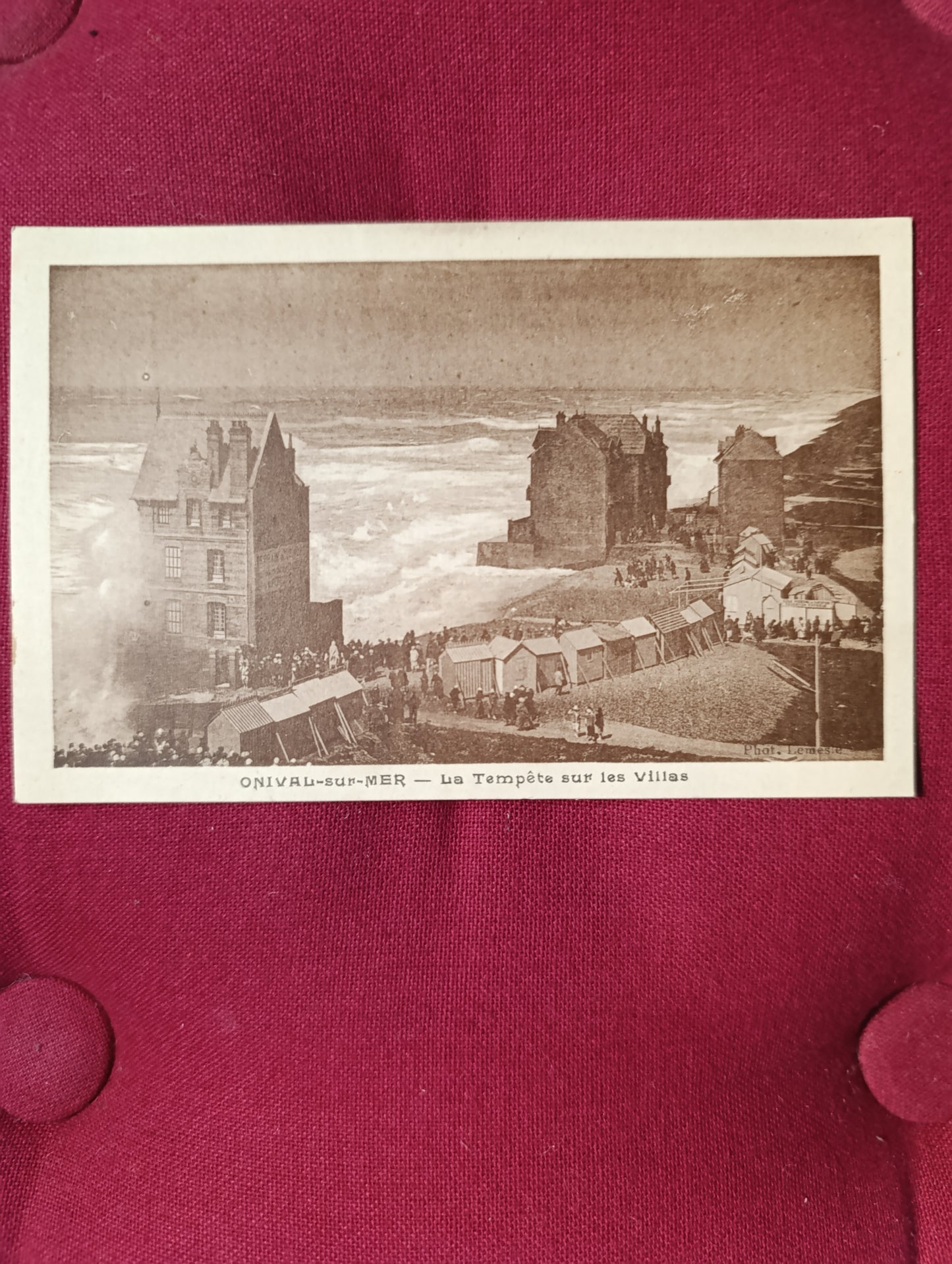 Onival-sur-Mer – La tempête sur les villas