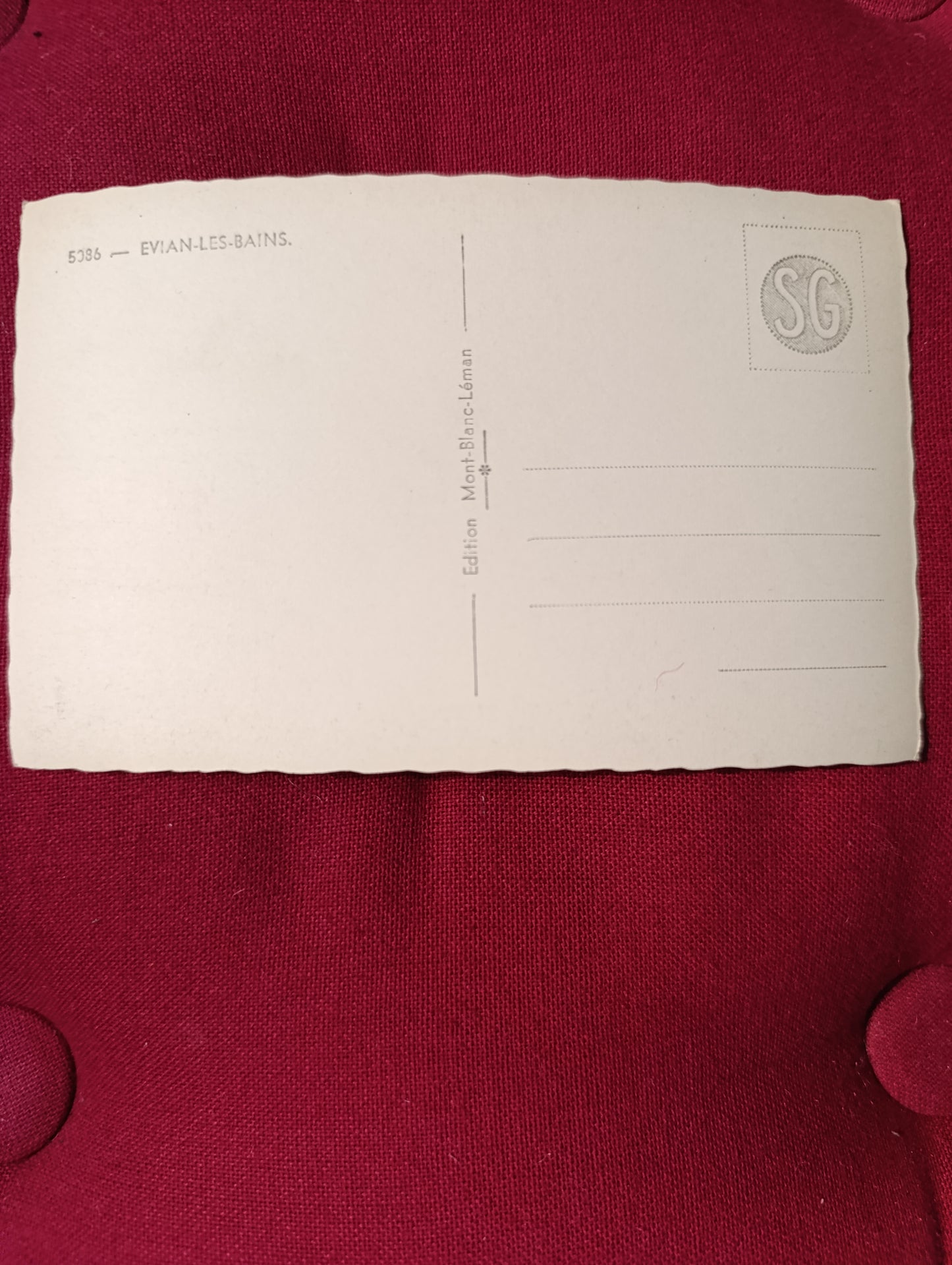 Evian-les-Bains – Le lac Léman et les pédalos