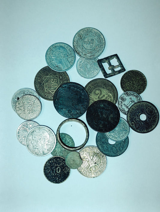 Lot de monnaies anciennes trouvées dans un tiroir – état oxydé