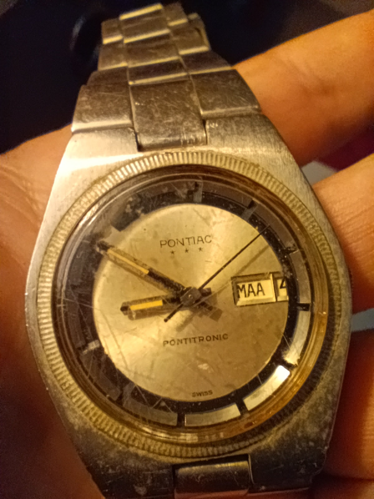 Montre Pontiac Pontitronic vintage acier avec jour