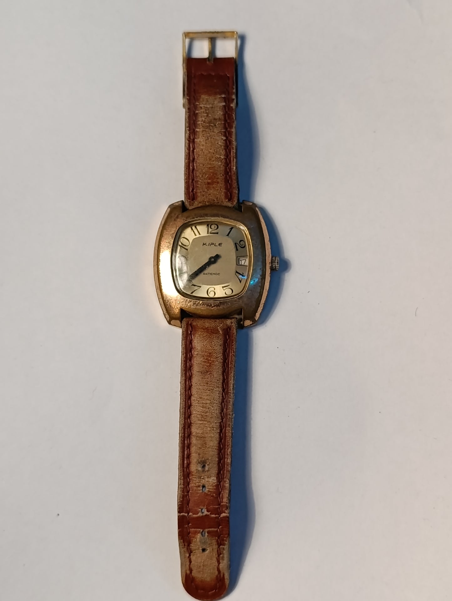 Montre vintage Kiple Antichoc boîtier doré carrée avec date bracelet cuir ancien