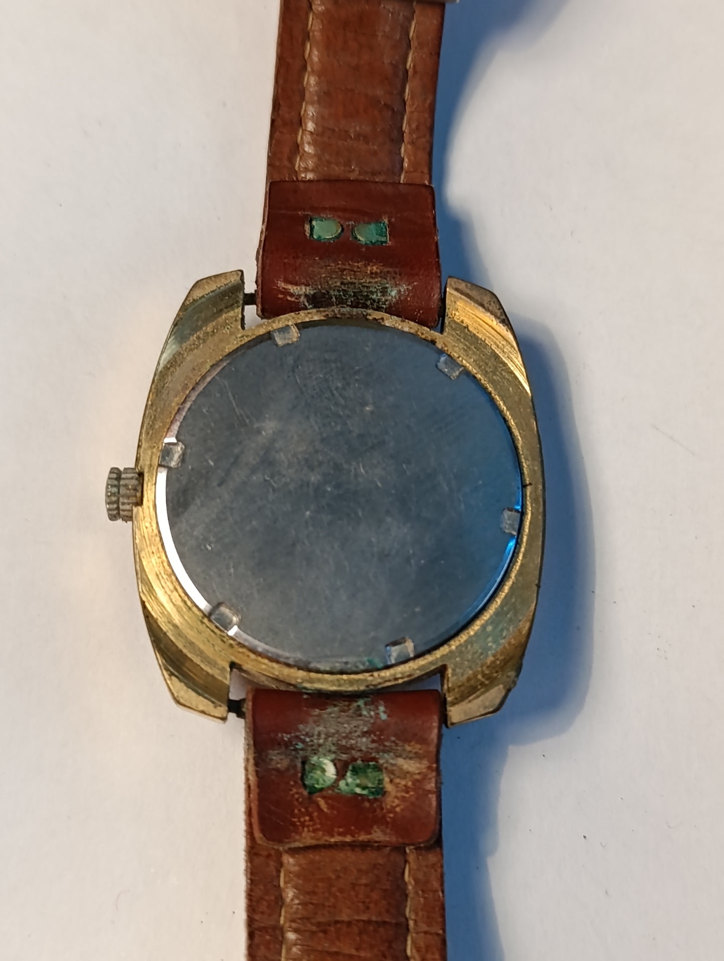 Montre vintage Kiple Antichoc boîtier doré carrée avec date bracelet cuir ancien