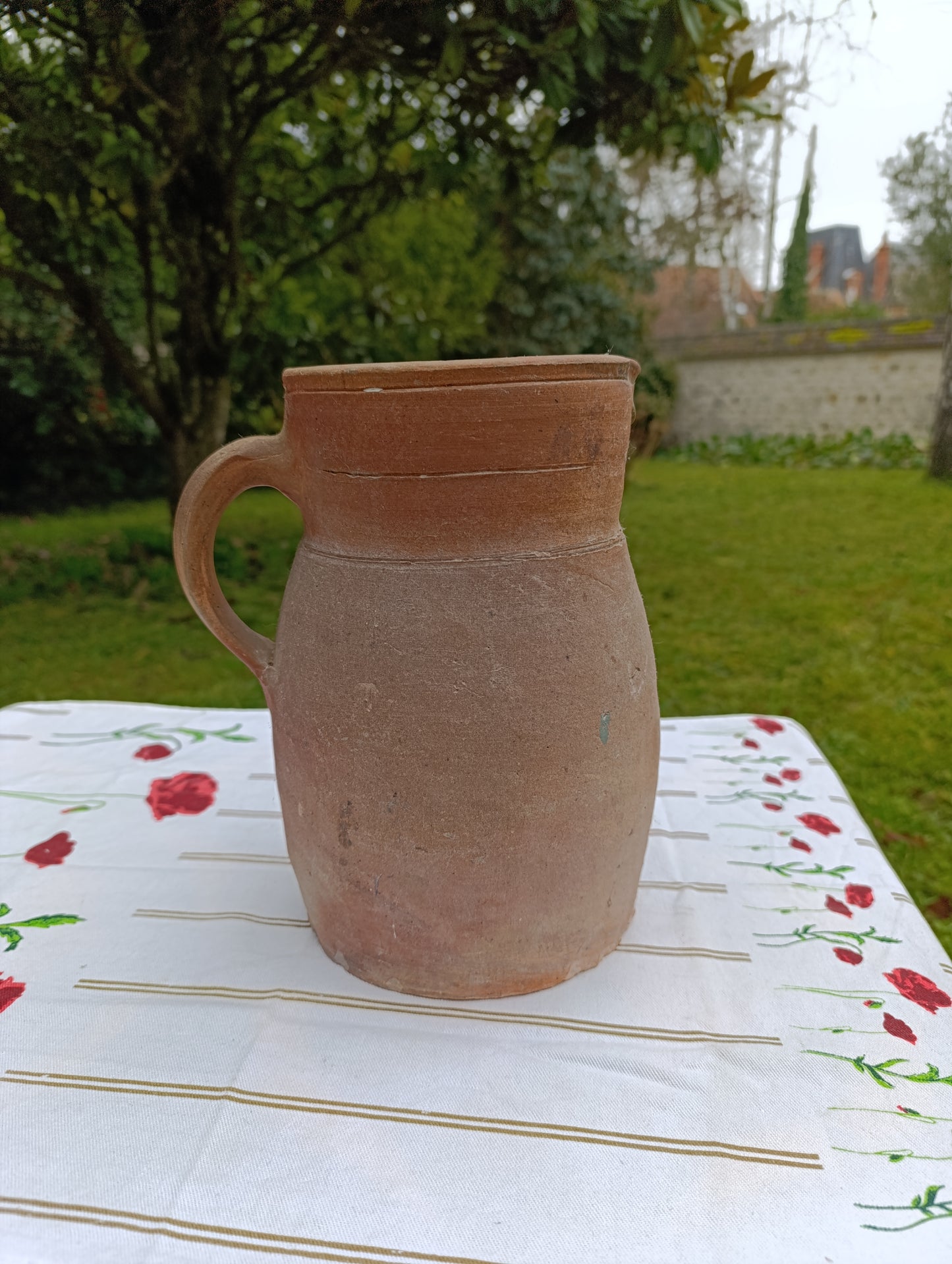 Pichet ancien en terre cuite rustique – 2,5 kg – Objet utilitaire et décoratif