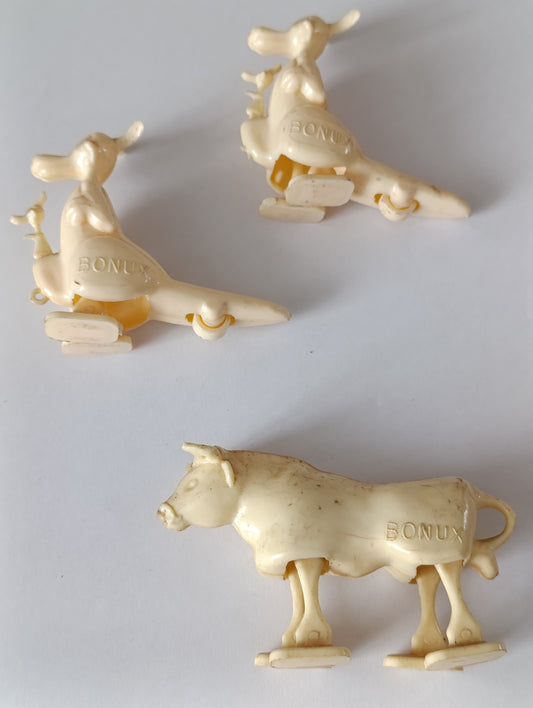 Lot 3 figurines publicitaires anciennes BONUX kangourous et vache plastique 7 cm