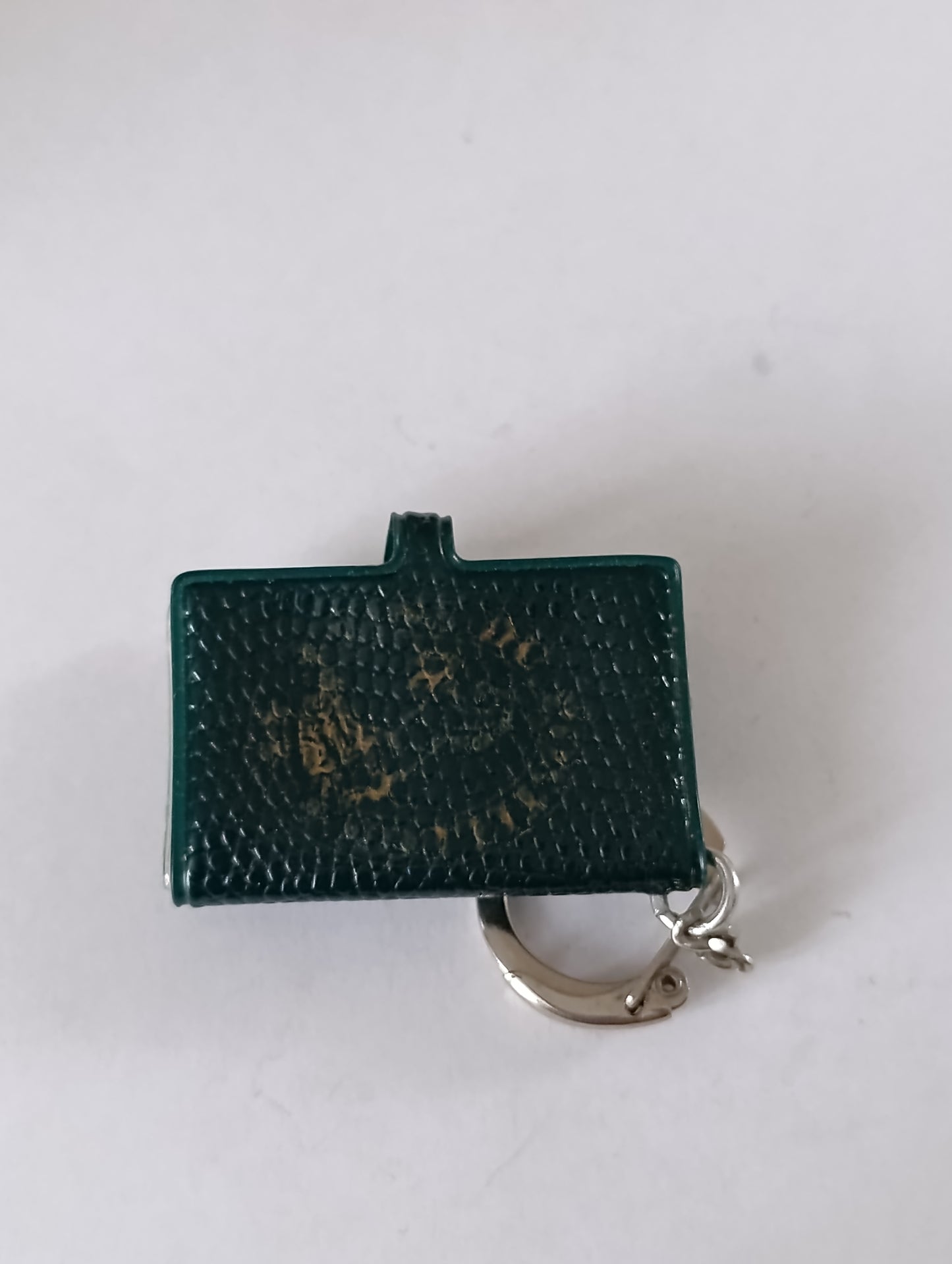 Porte-clés ancien carnet codes départements téléphone France