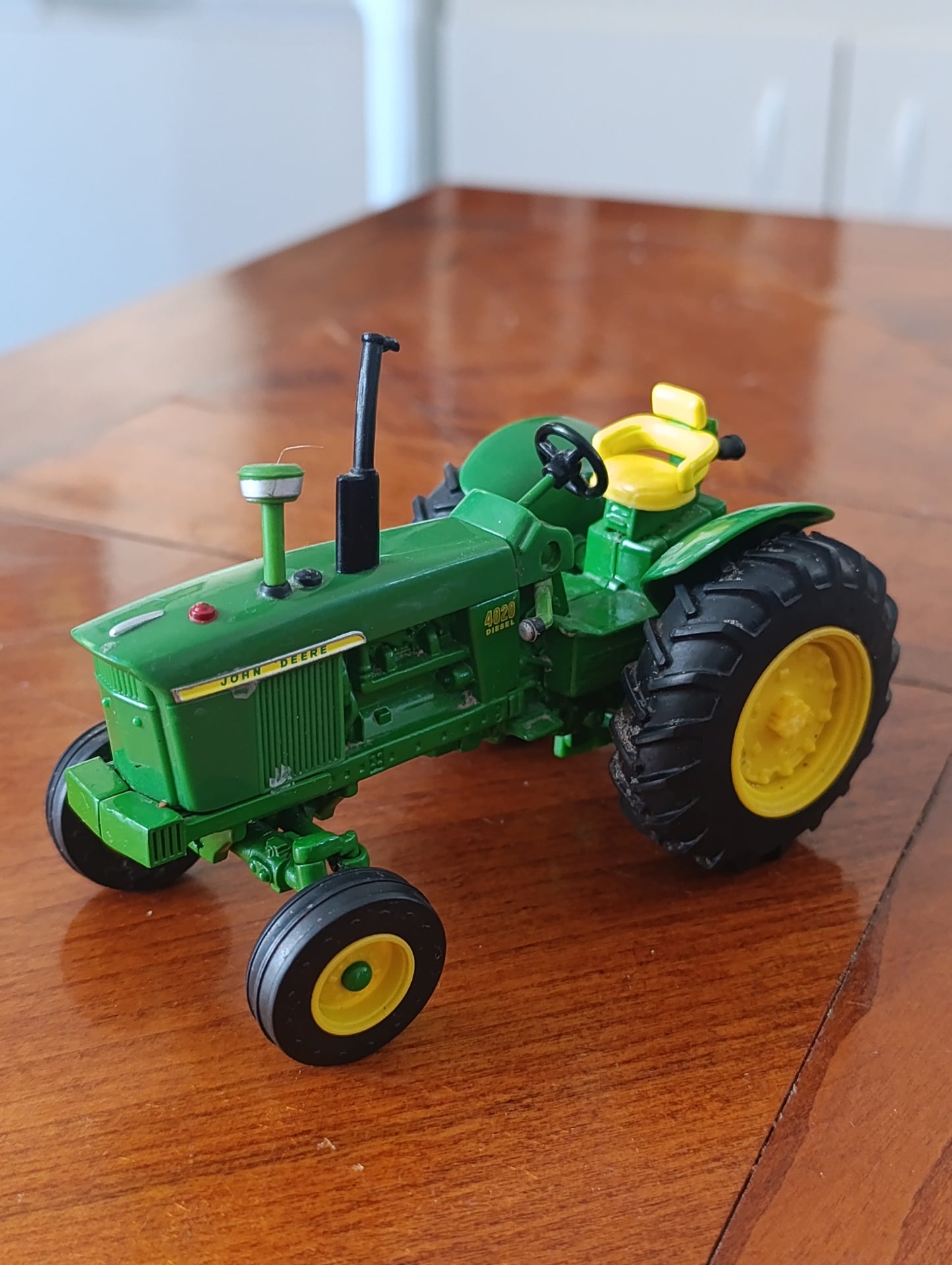Tracteur miniature John Deere 4020 Diesel