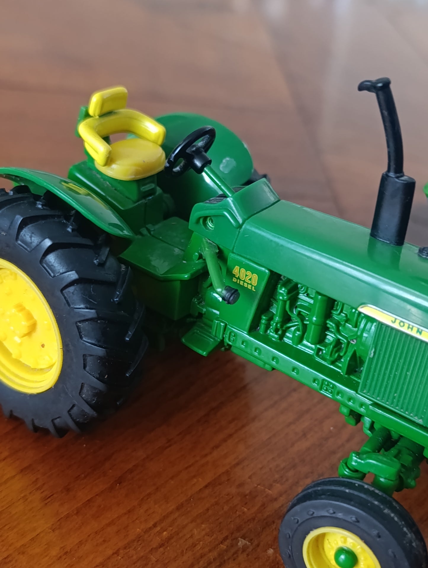 Tracteur miniature John Deere 4020 Diesel