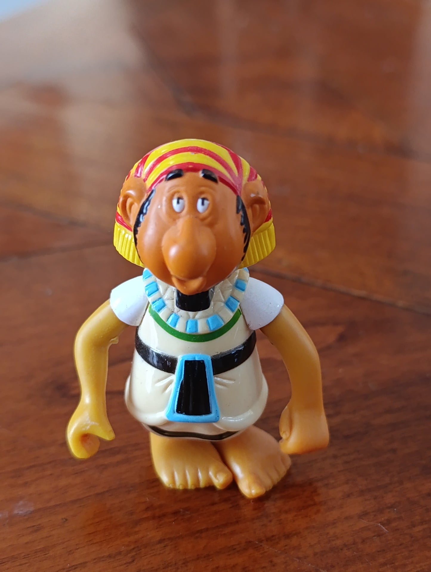 Figurine Astérix personnage égyptien Uderzo McDonald’s 2002