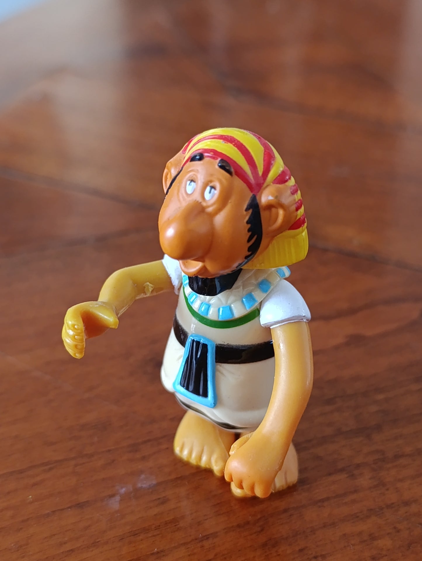 Figurine Astérix personnage égyptien Uderzo McDonald’s 2002