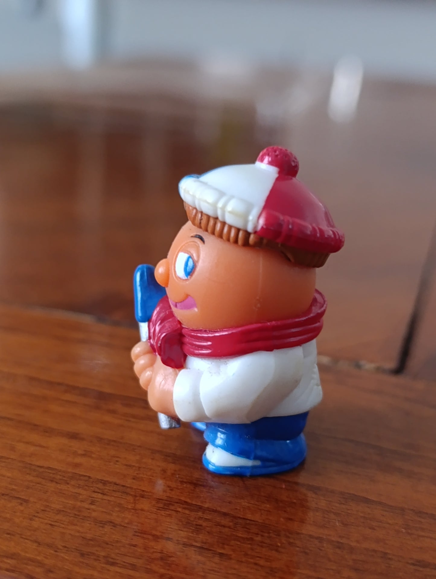 Lot de 4 figurines publicitaires Ferrero / Kinder – Années 90