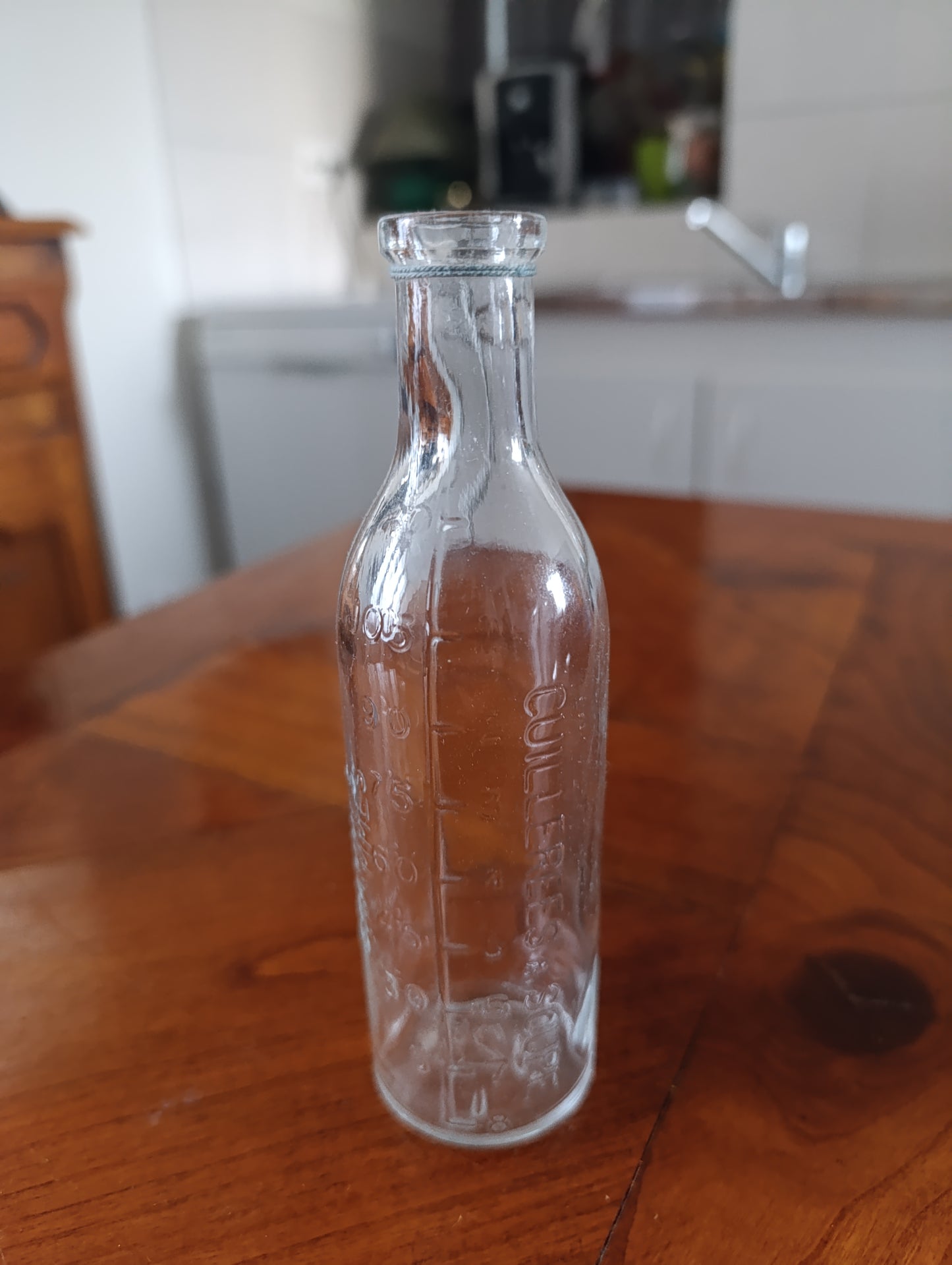 Ancienne bouteille doseuse en verre « Cuillerées à soupe » – Mesure cuisine – Années 50/60