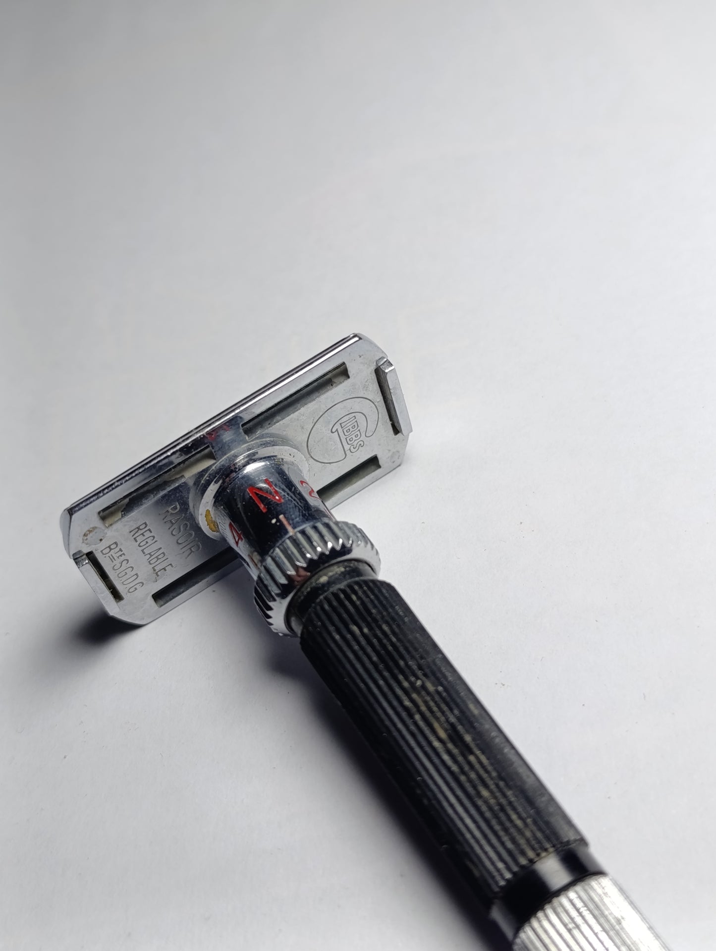 Gibbs rasoir réglable vintage manche noir et chrome modèle N