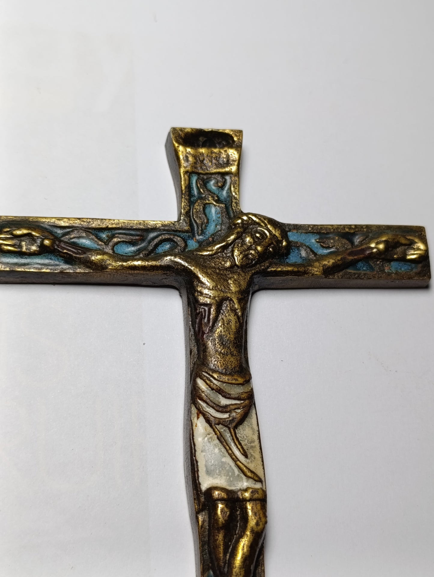 Crucifix ancien émaillé Dominique Piechaud 15,5 x 11 cm 214 gr