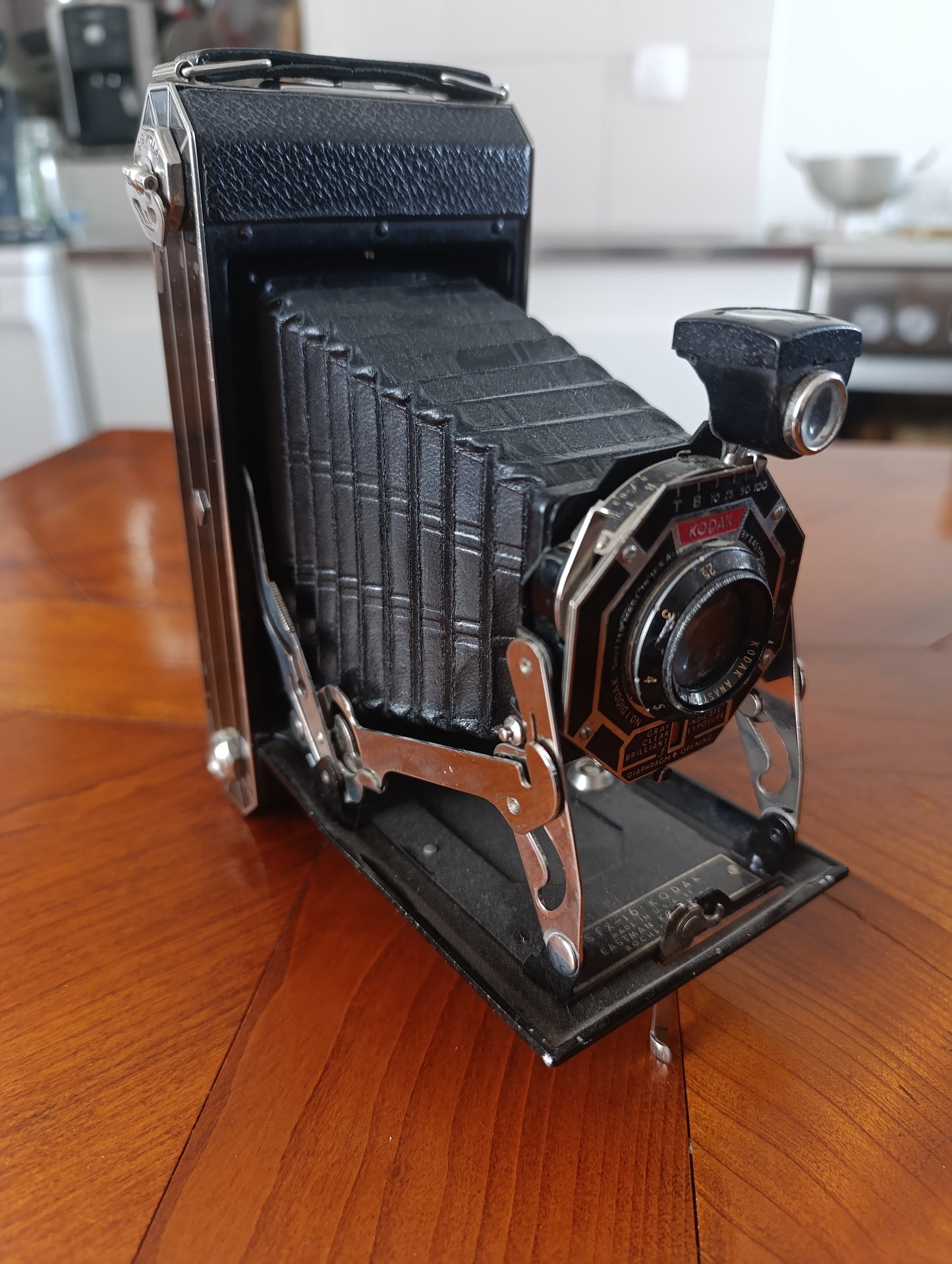 Appareil photo ancien Kodak à soufflet vintage années 1920 déco