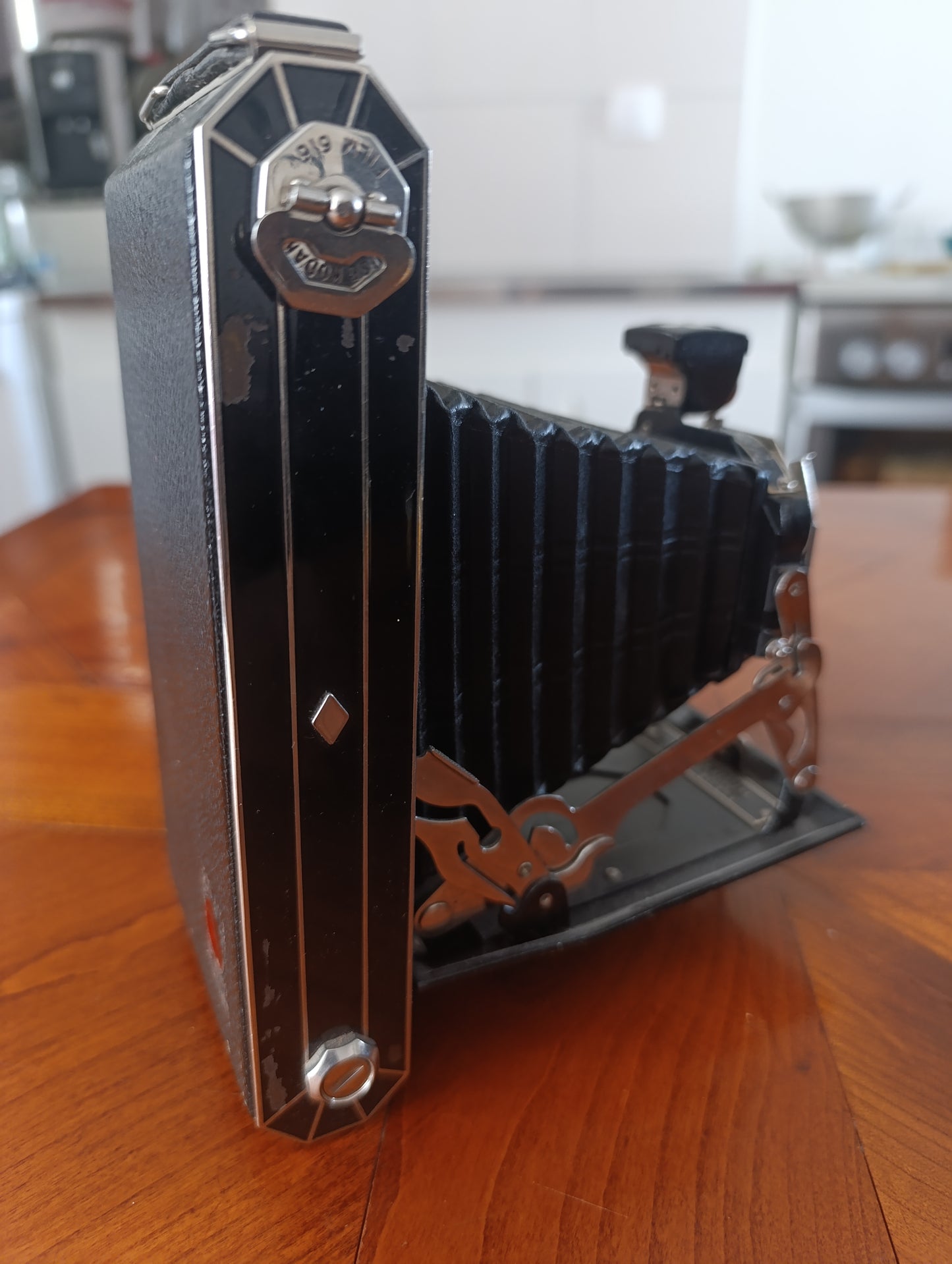Appareil photo ancien Kodak à soufflet vintage années 1920 déco