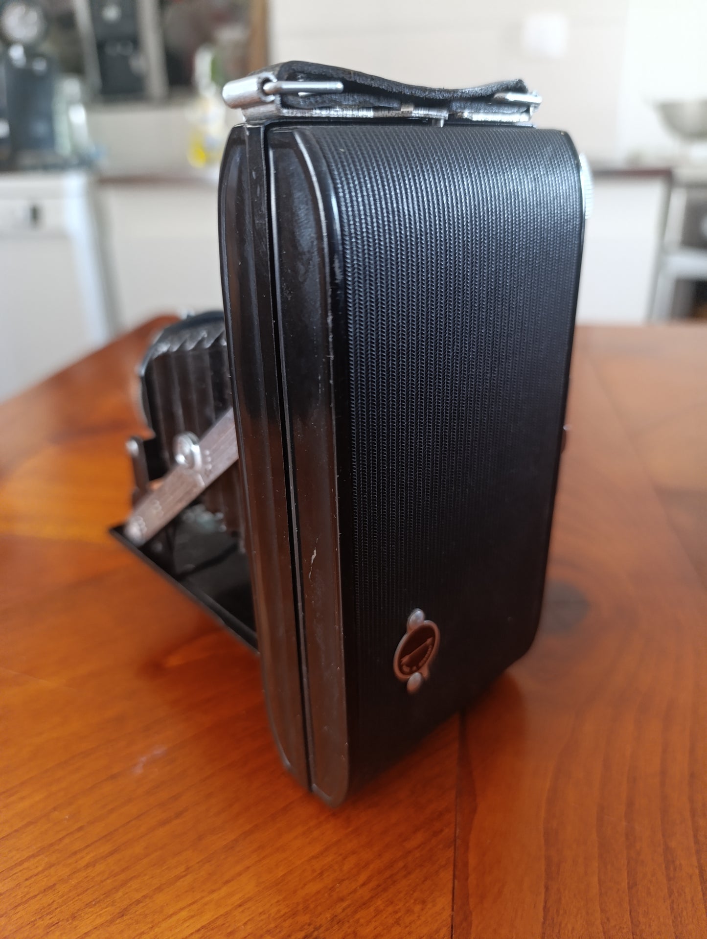 Appareil photo ancien Agfa à soufflet vintage années 40 déco