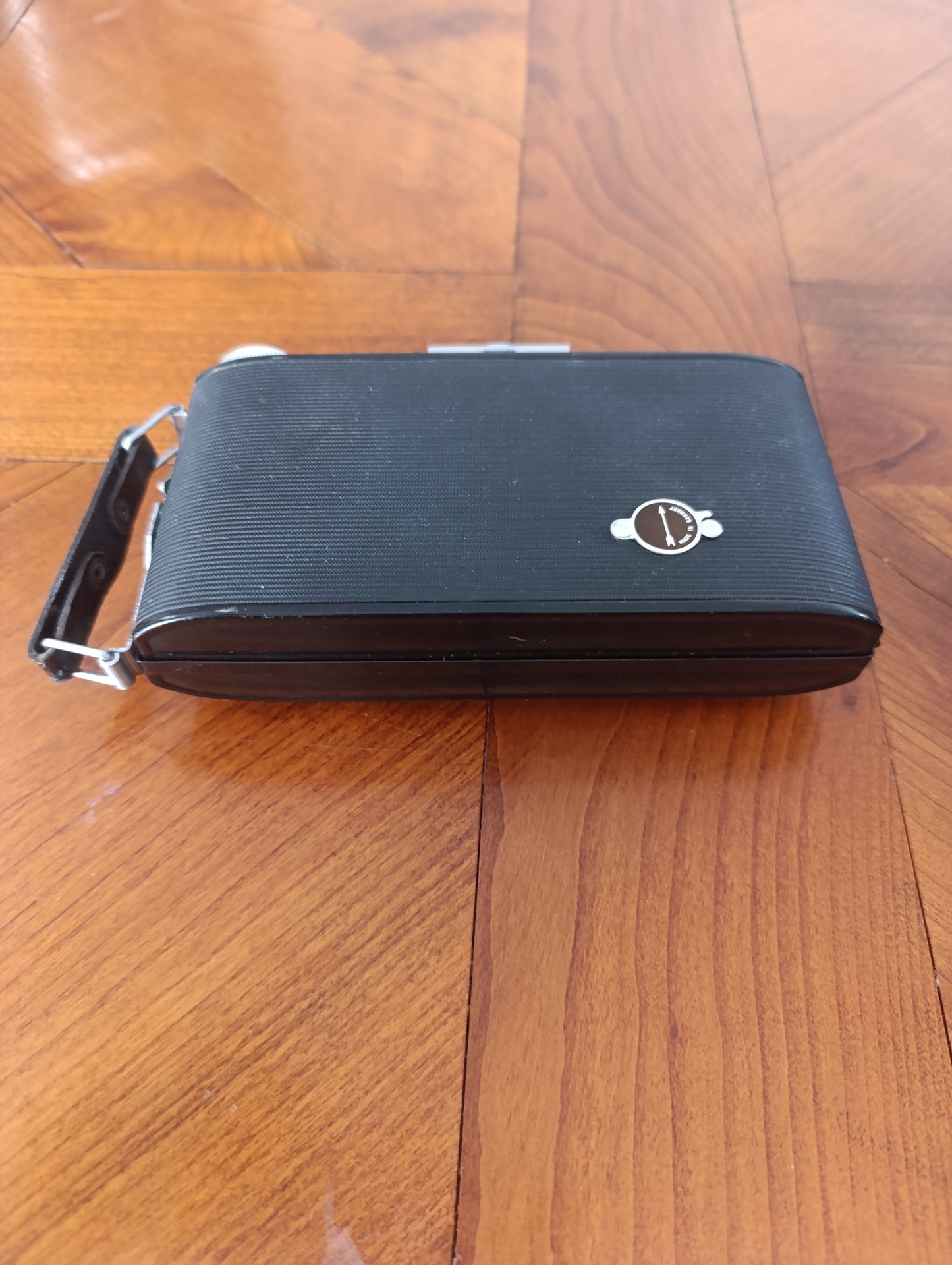 Appareil photo ancien Agfa à soufflet vintage années 40 déco