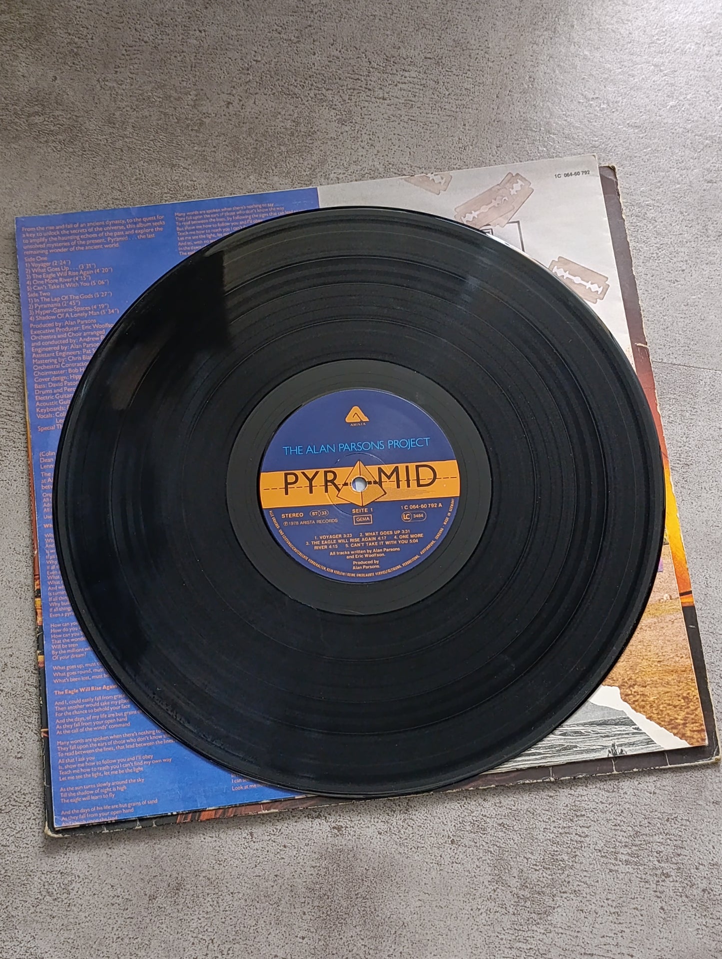 Vinyle 33T The Alan Parsons Project – Pyramid (album culte rock progressif)
