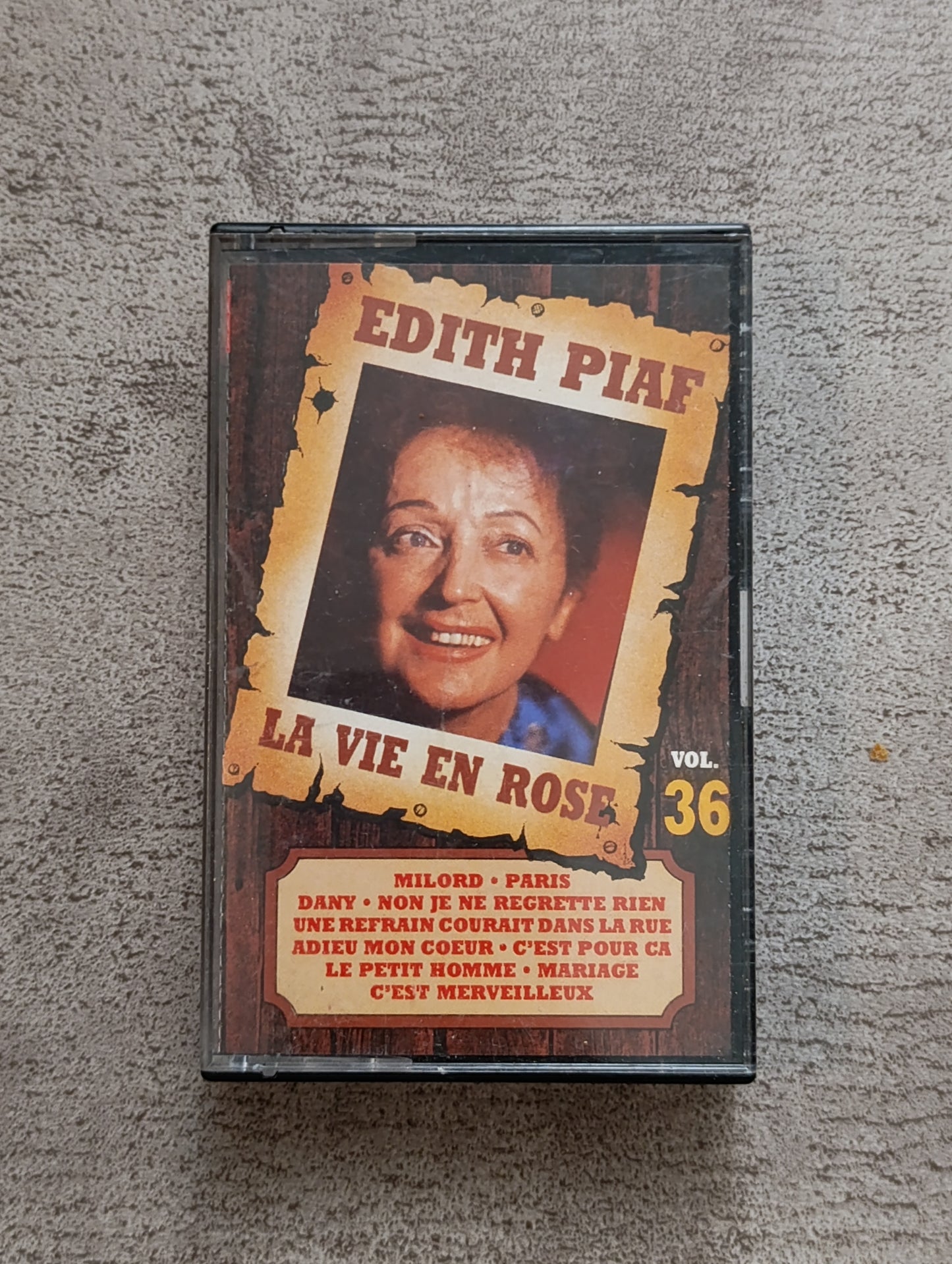 Cassette audio Edith Piaf La Vie en Rose Vol 36 vintage chanson française collection