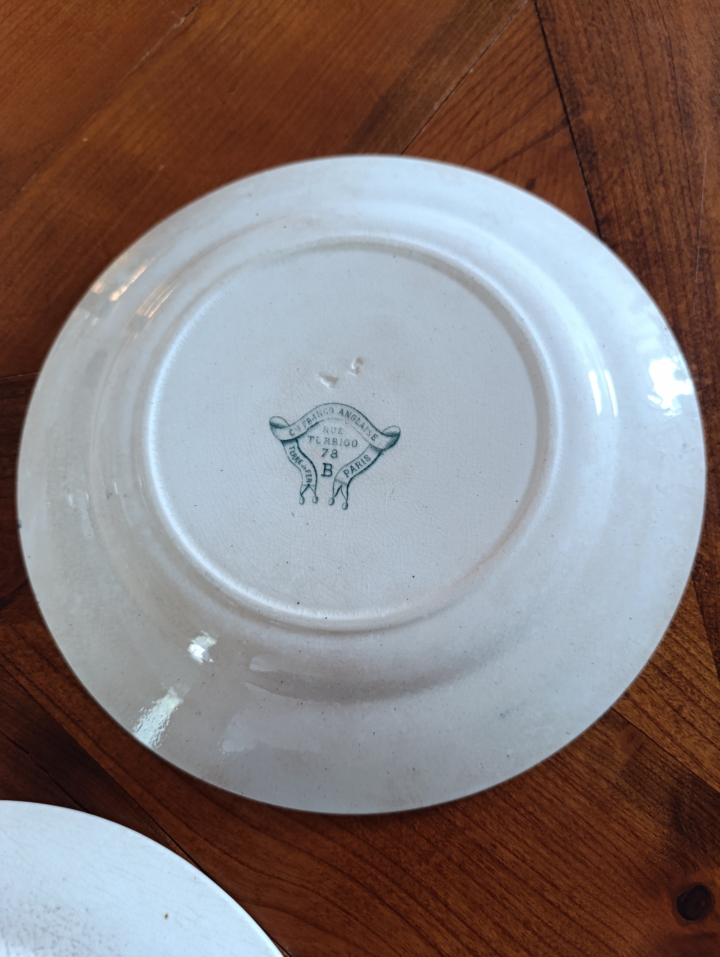 Lot de 3 assiettes anciennes Terre de Fer V. Sordoillet décor bleu floral – faïence XIXe