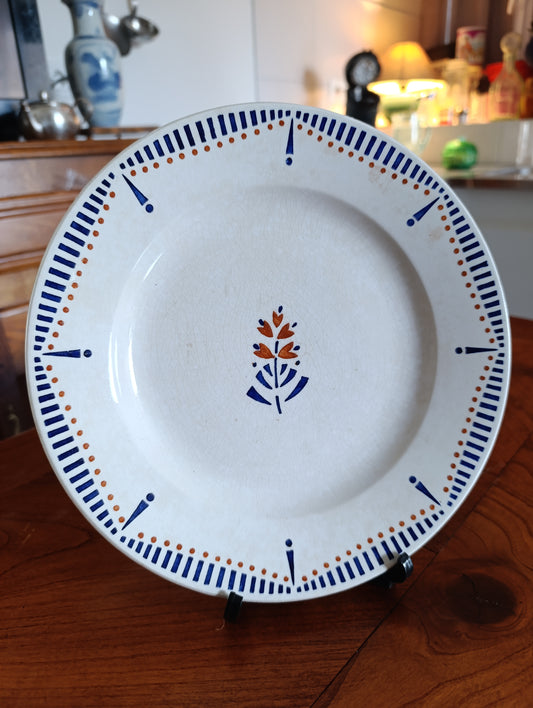 Assiette ancienne Gien Hossegor faïence française décor Art Déco bleu et orange – 23 cm