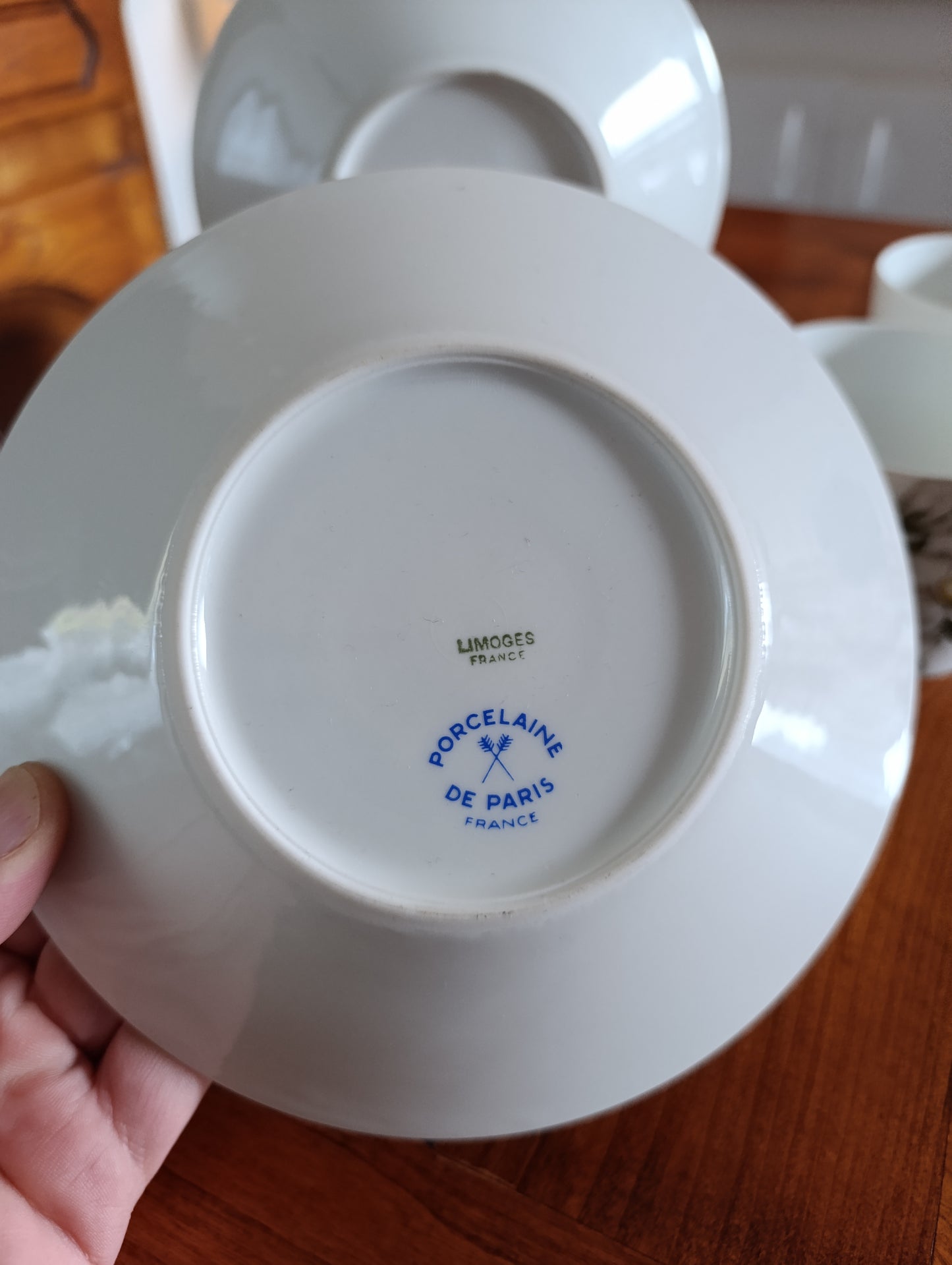 Lot de 2 tasses et soucoupes en porcelaine de Limoges – Porcelaine de Paris