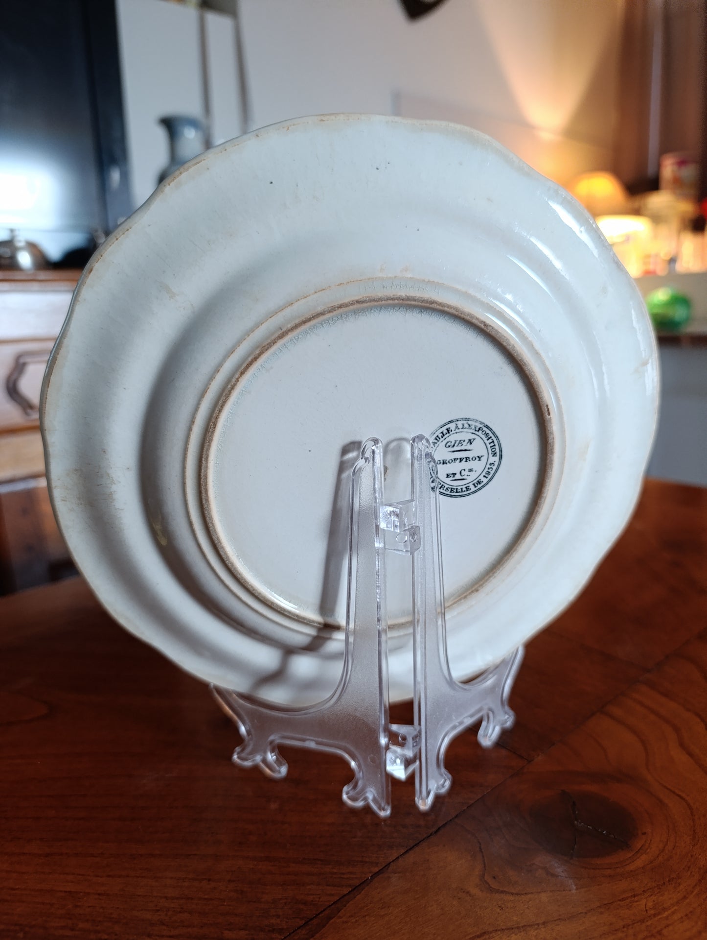 Assiette ancienne Gien Geoffroy et Cie – Les Travaux de la Campagne – Le Berger et son troupeau n°4
