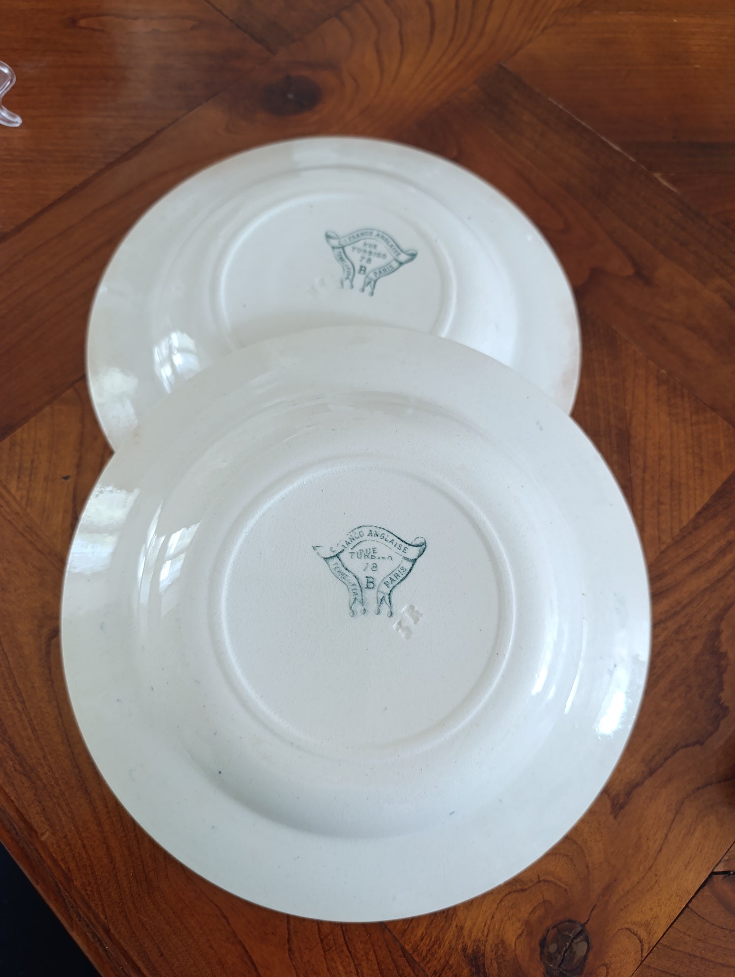 Lot de 2 assiettes creuses anciennes Terre de Fer Cie Franco Anglaise décor bleu