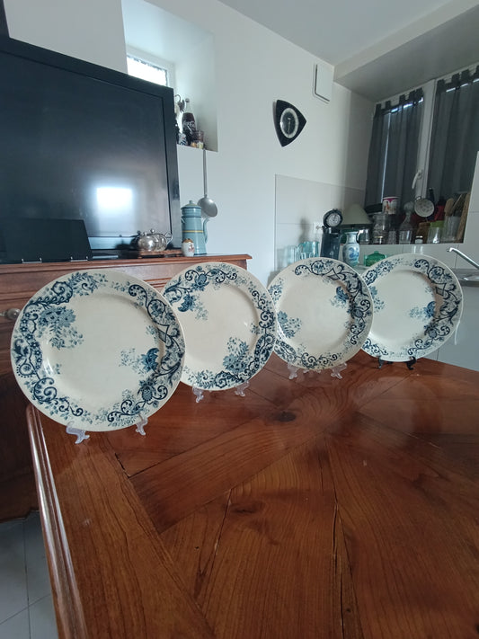 Lot de 4 assiettes anciennes Terre de Fer Cie Franco Anglaise Paris décor floral bleu vintage
