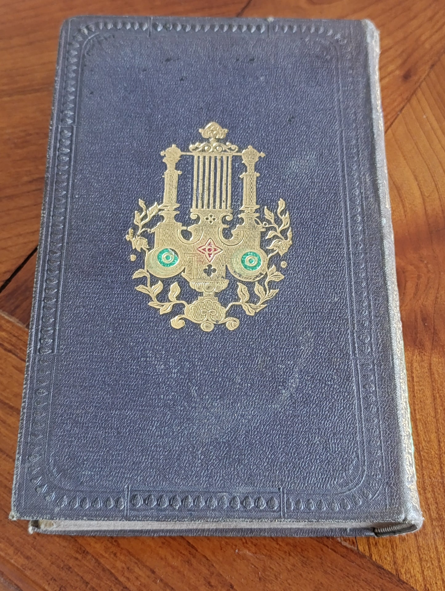 Roland Furieux de L’Arioste – édition illustrée 1847 – reliure romantique dorée