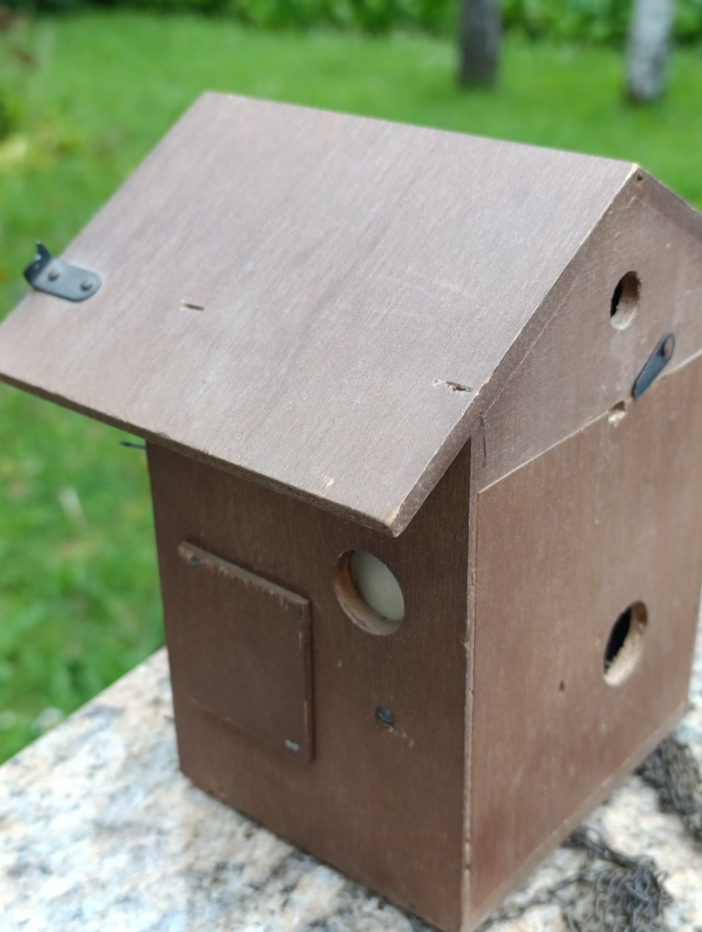 Coucou ancien Regula West Germany en bois avec oiseau animé – Mouvement mécanique à chaînes – À restaurer