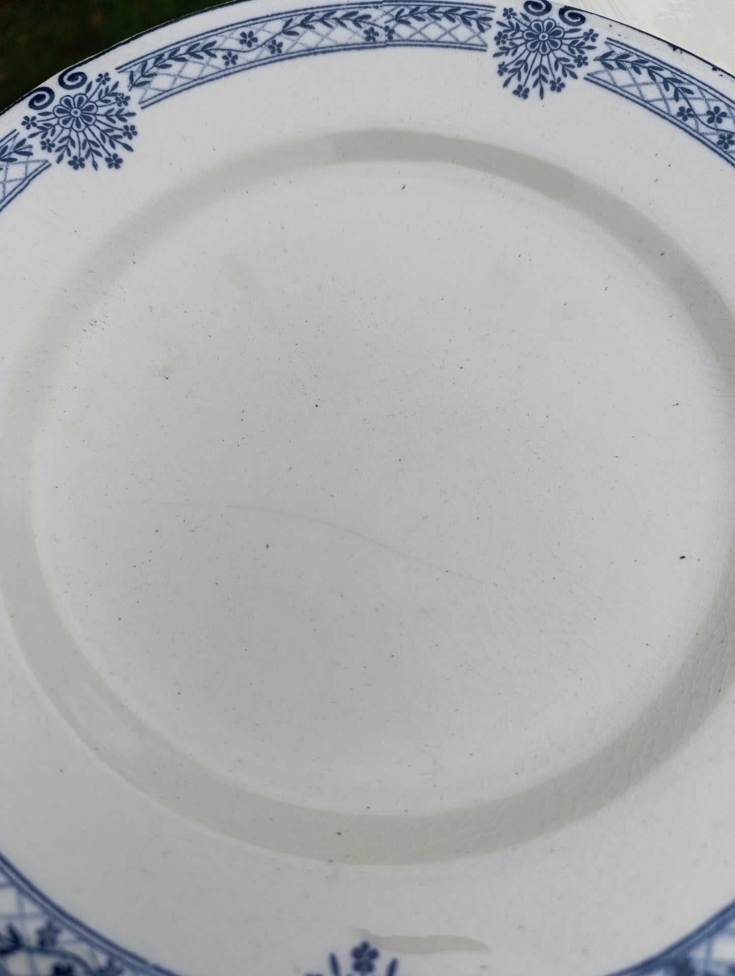 Lot d’assiettes anciennes Arbois Ennege Terre de Fer Salins bleu vintage