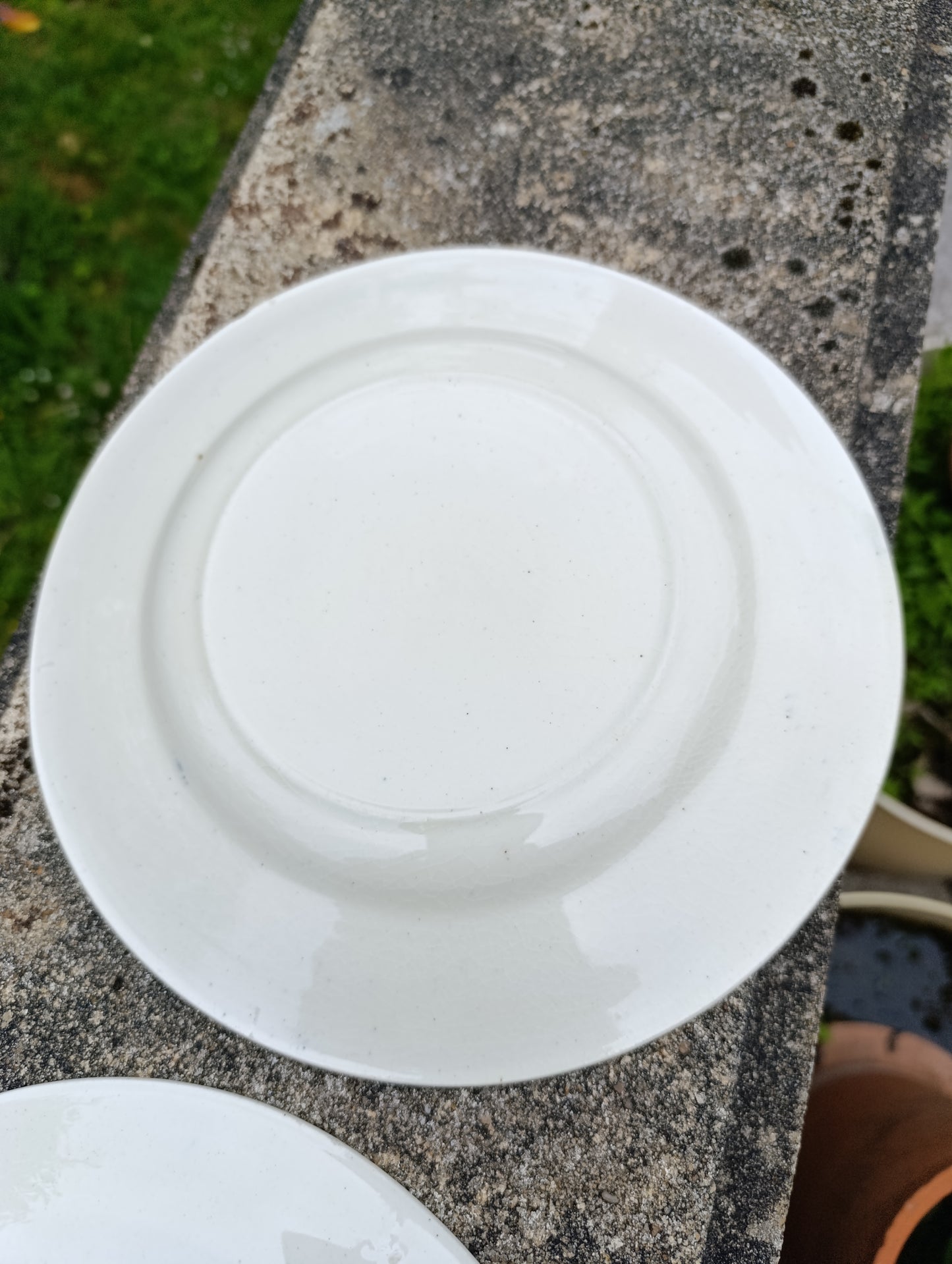 Lot d’assiettes anciennes Arbois Ennege Terre de Fer Salins bleu vintage