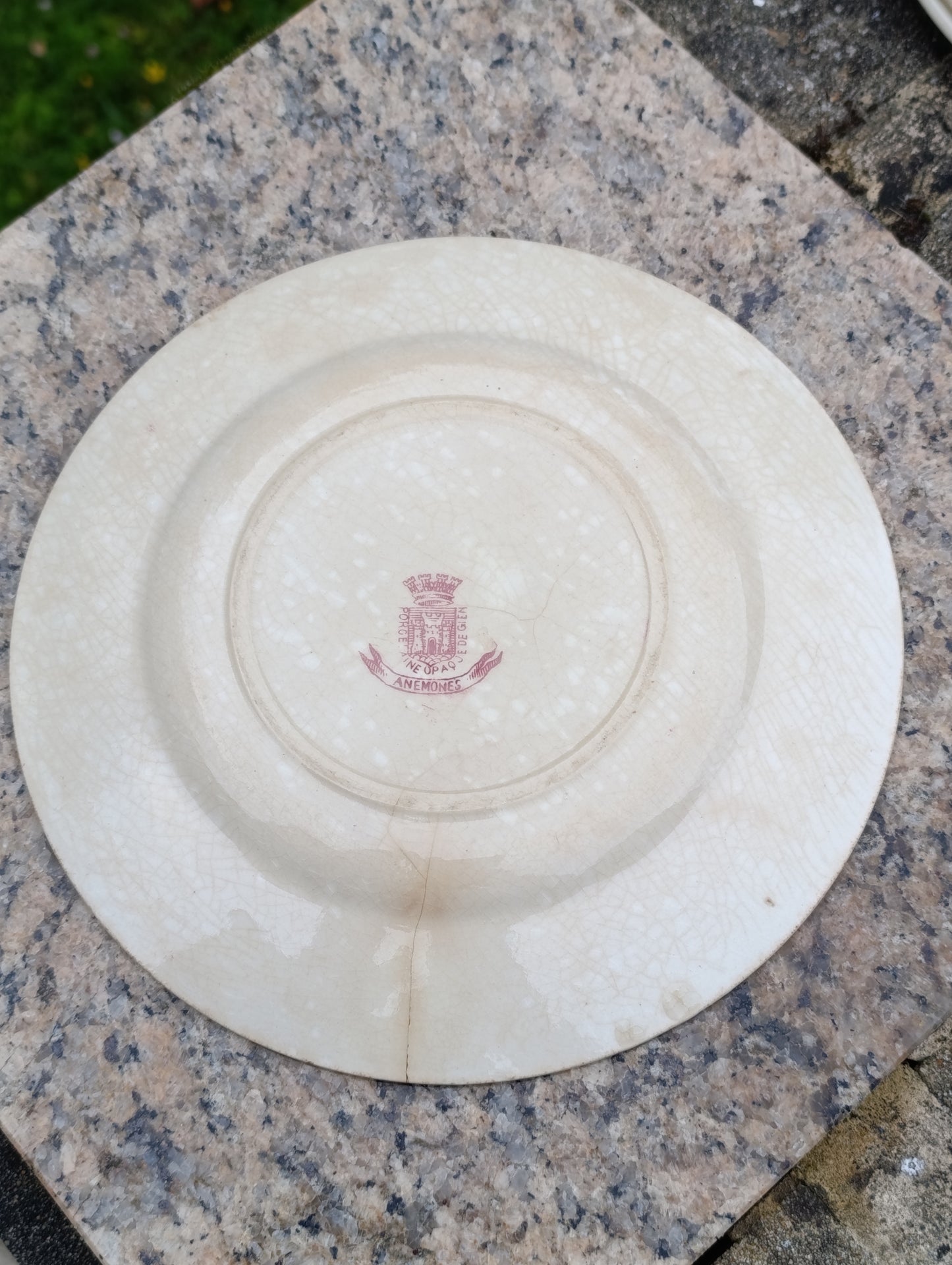 Lot de 4 assiettes anciennes Gien modèle Anémones rose – vaisselle vintage française