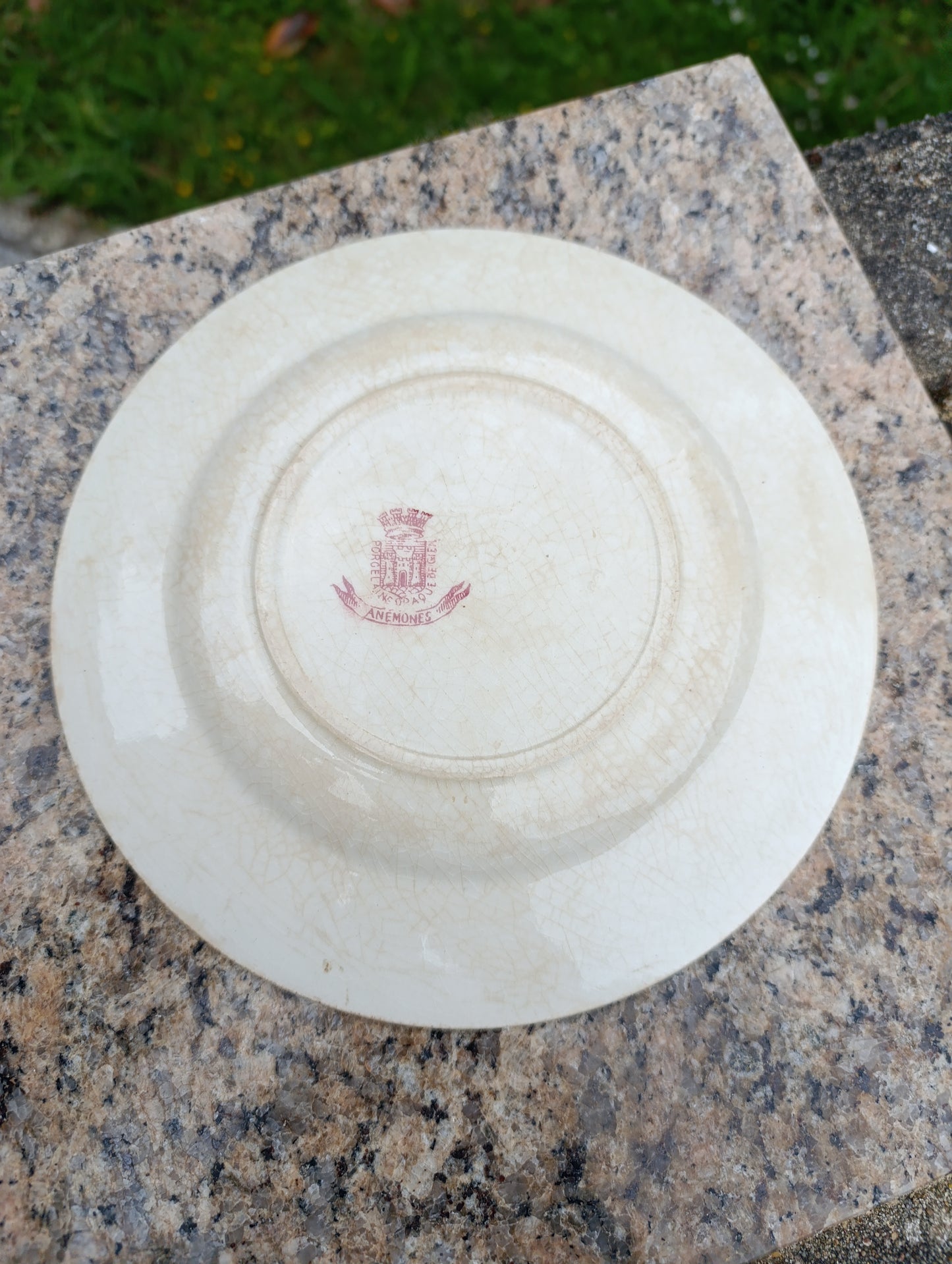 Lot de 4 assiettes anciennes Gien modèle Anémones rose – vaisselle vintage française