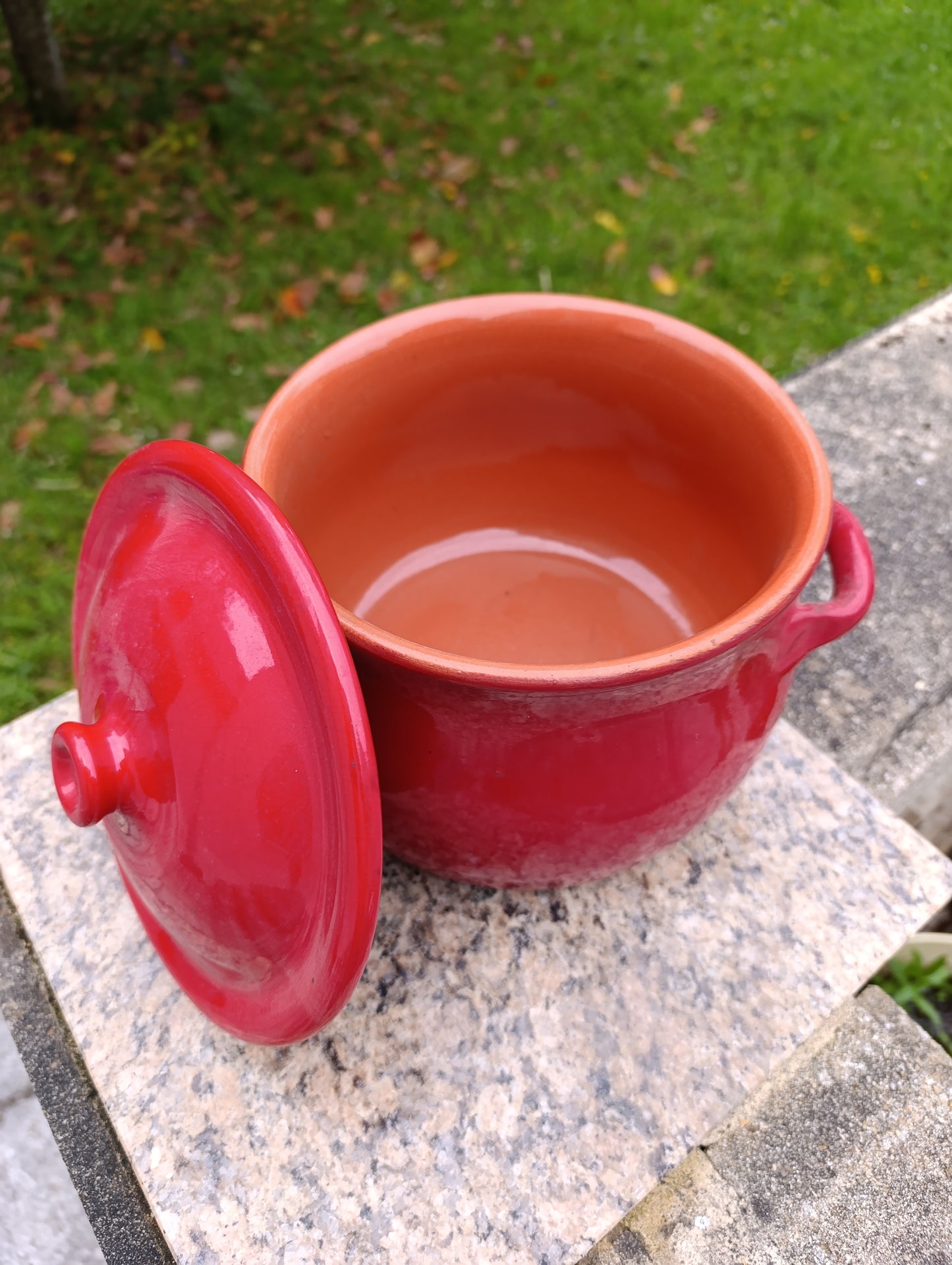 Grande cocotte ancienne Aldisola en terre cuite vernissée rouge – marmite vintage italienne avec couvercle