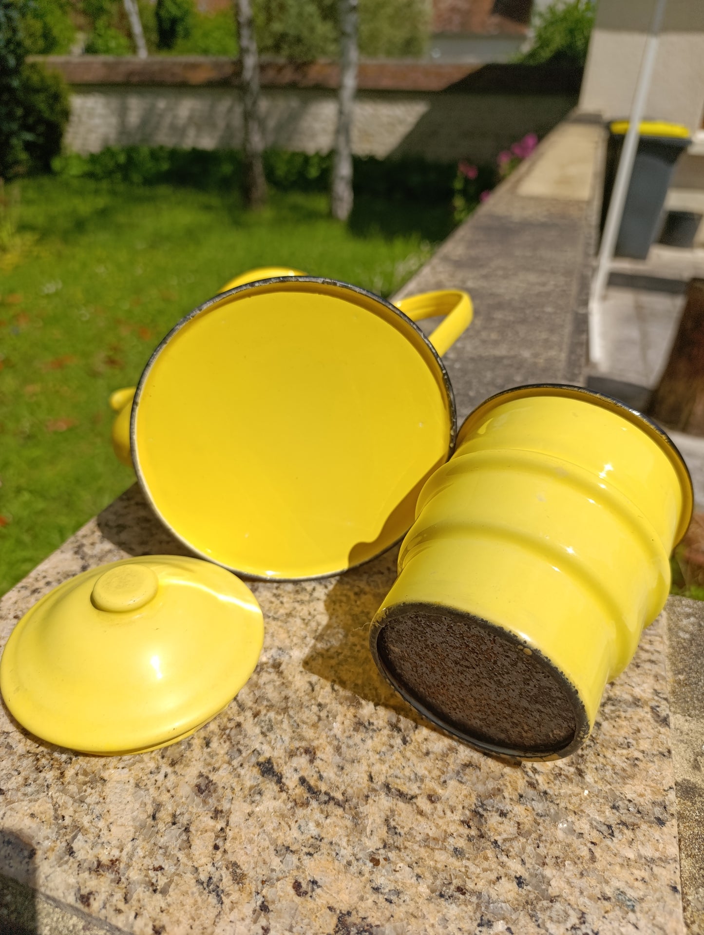 Ancienne cafetière émaillée jaune – cafetière filtre vintage en métal émaillé